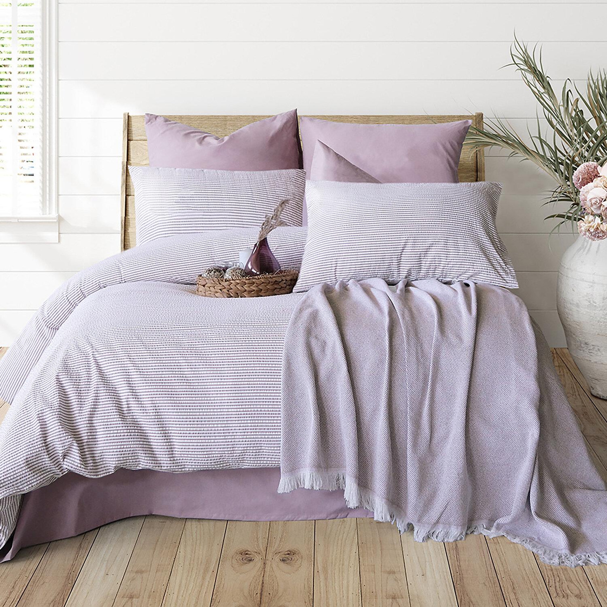 Home collection Parure housse de couette 100% coton gauffré 57fils - maribel mauve. Coloris disponibles : Violet