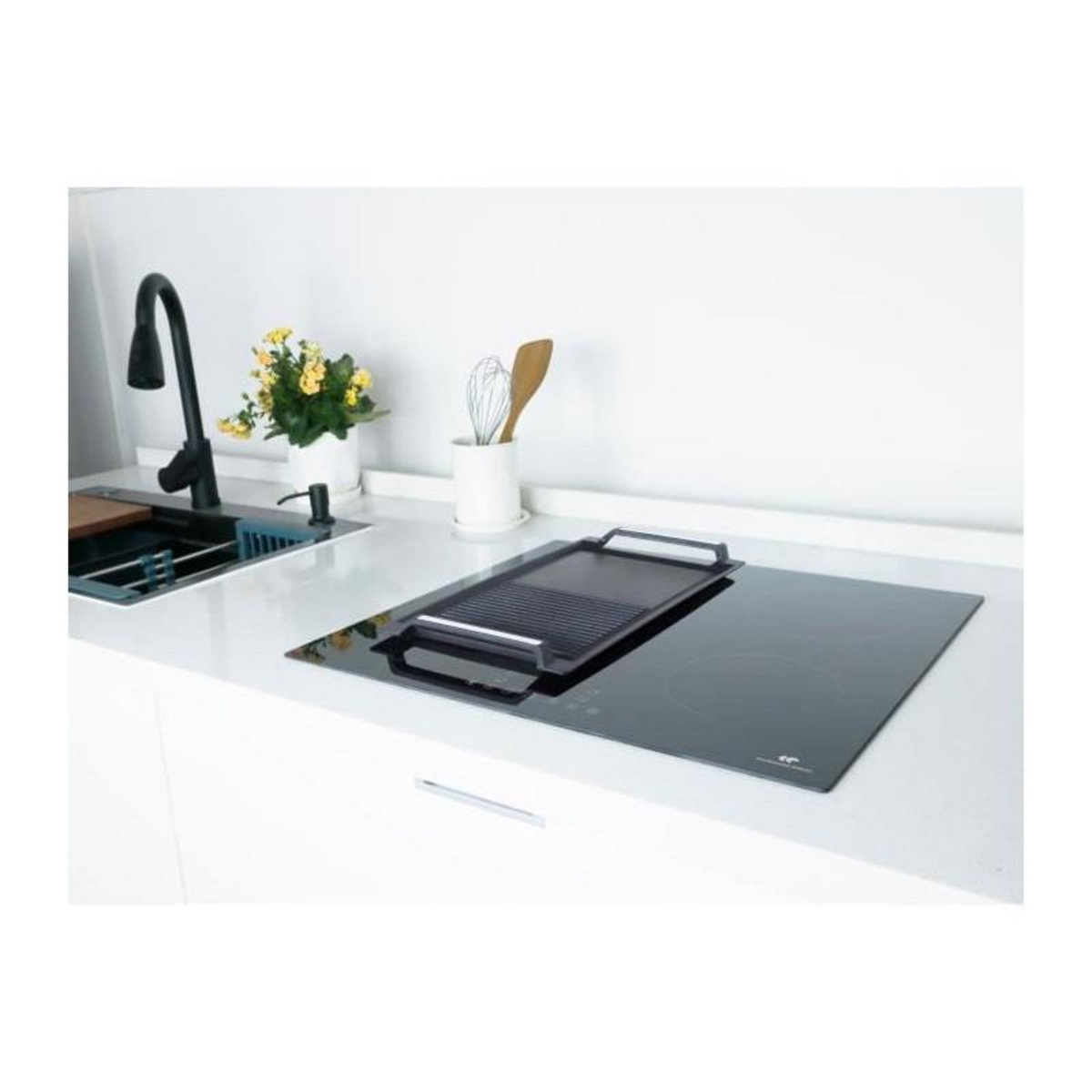 CONTINENTAL EDISON Table induction 4 zones flex avec double bridge - 7200W - slider - 4 boosters - noir