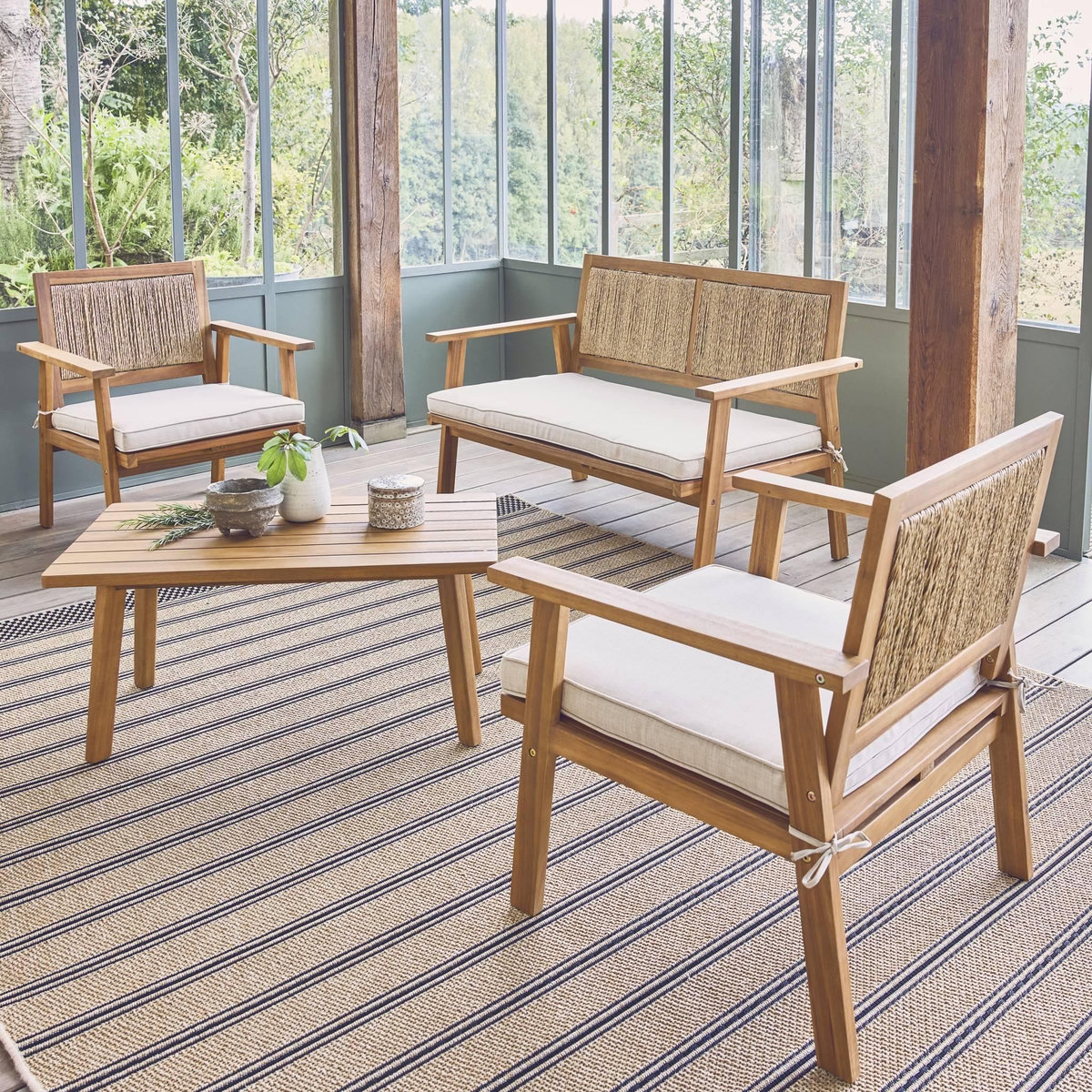 SWEEEK Salon de jardin bois et cannage vertical BOHEMIA 4 places