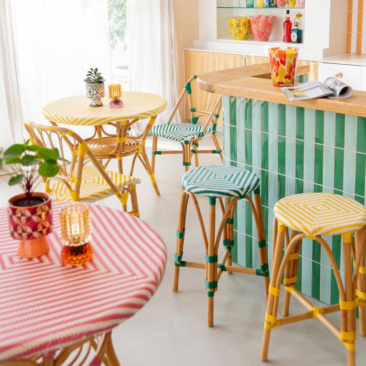 Paris Prix Tabouret de Bar en Rotin  Danial  65cm Jaune