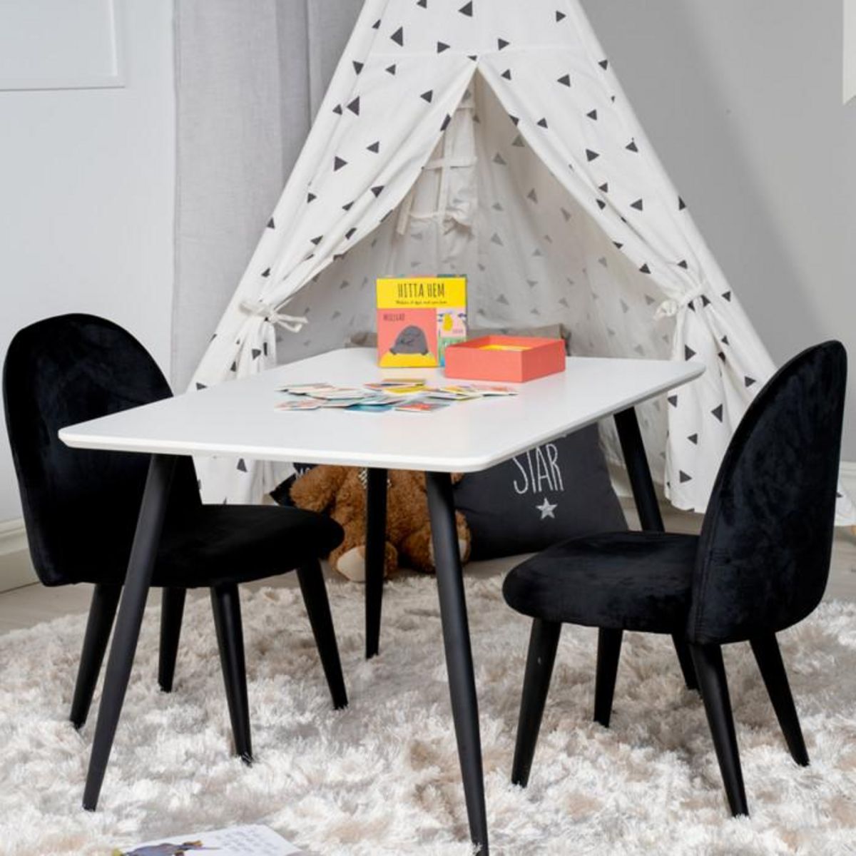 Paris Prix Table Enfant & 2 Chaises  Polar  80cm Blanc & Noir