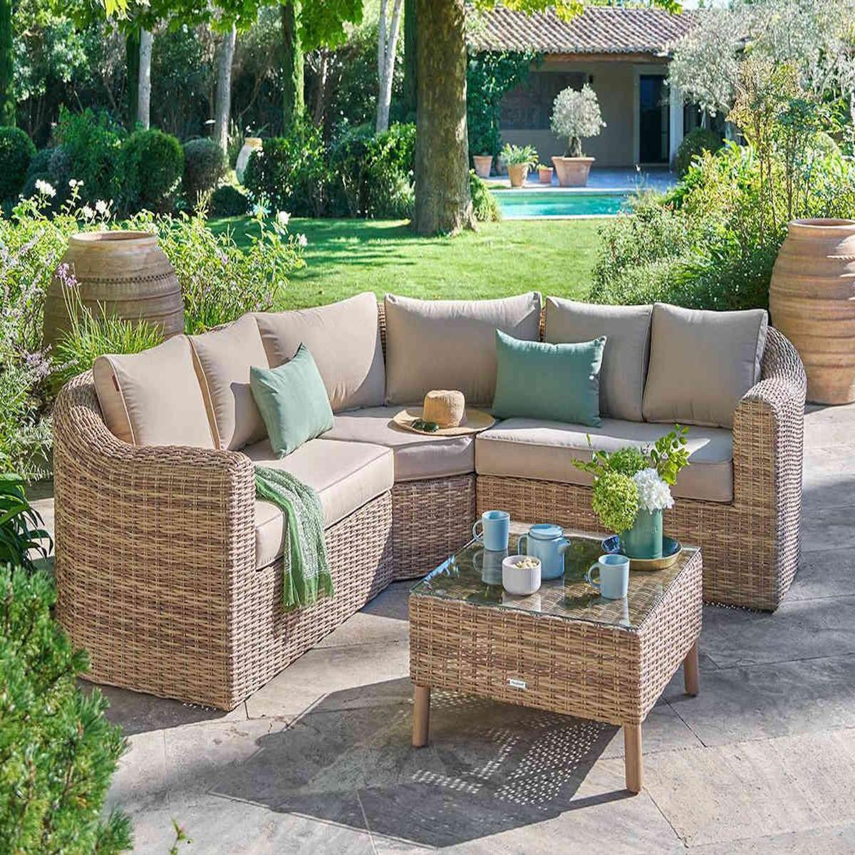 HESPERIDE Salon de jardin en résine tressée Moorean angle - 5 places - Hespéride