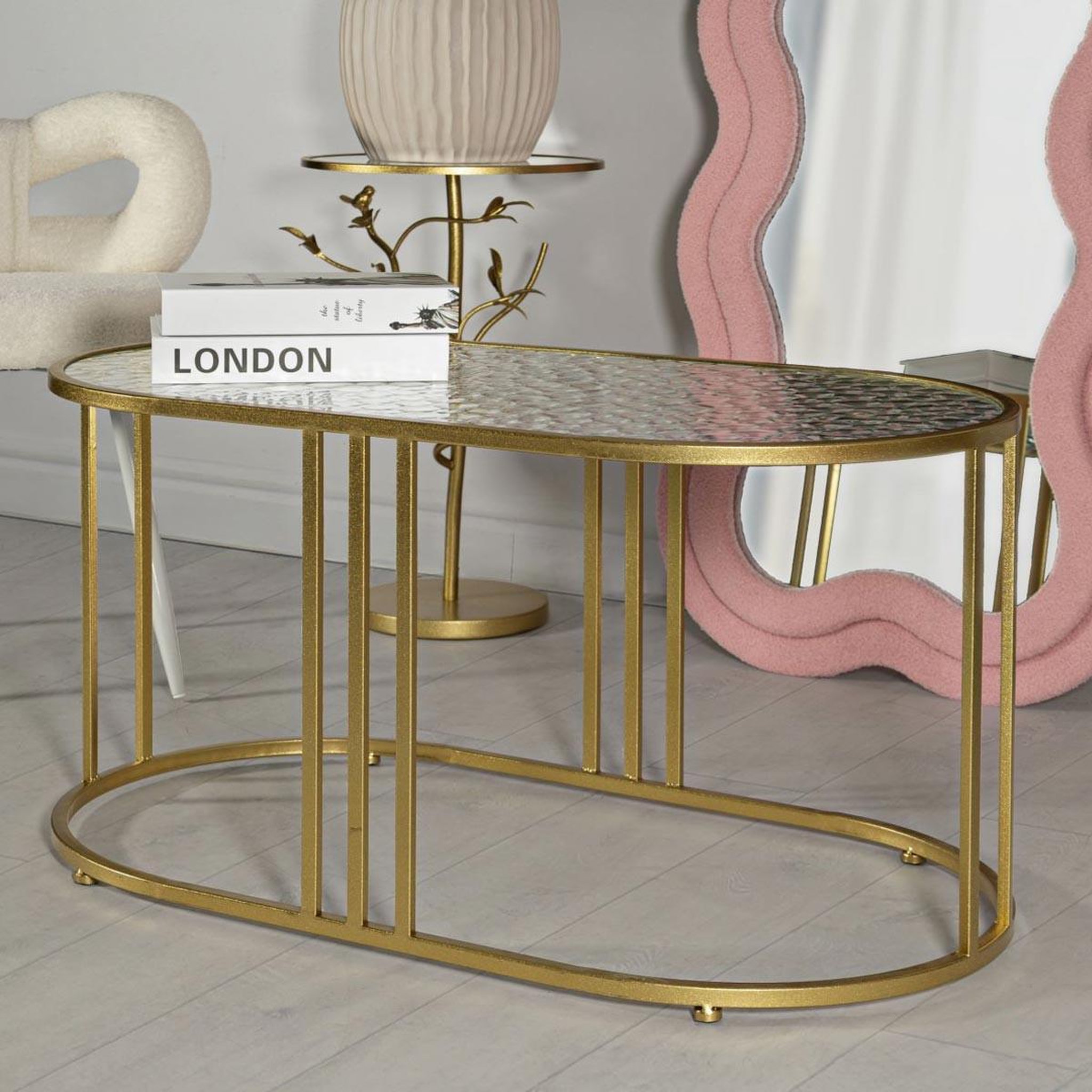 Voir la diapositive 6 : Paris Prix Table basse ovale  antalia  90cm transparent & or