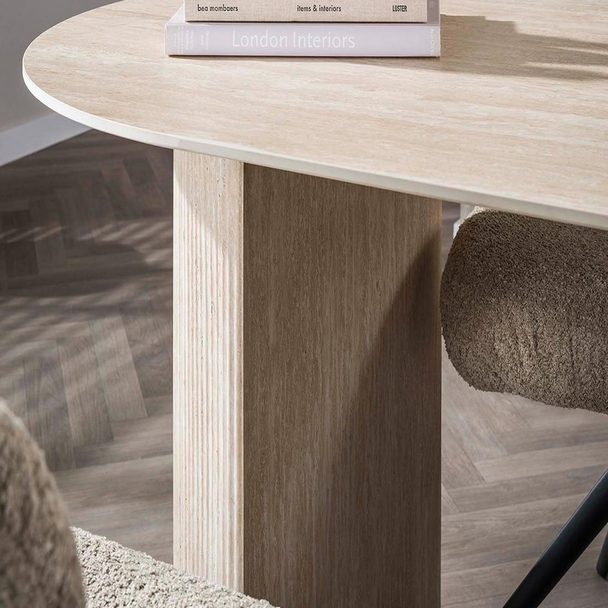 Voir la diapositive 3 : BEST MOBILIER Maeva - table à manger - bois effet travertin - 6 personnes