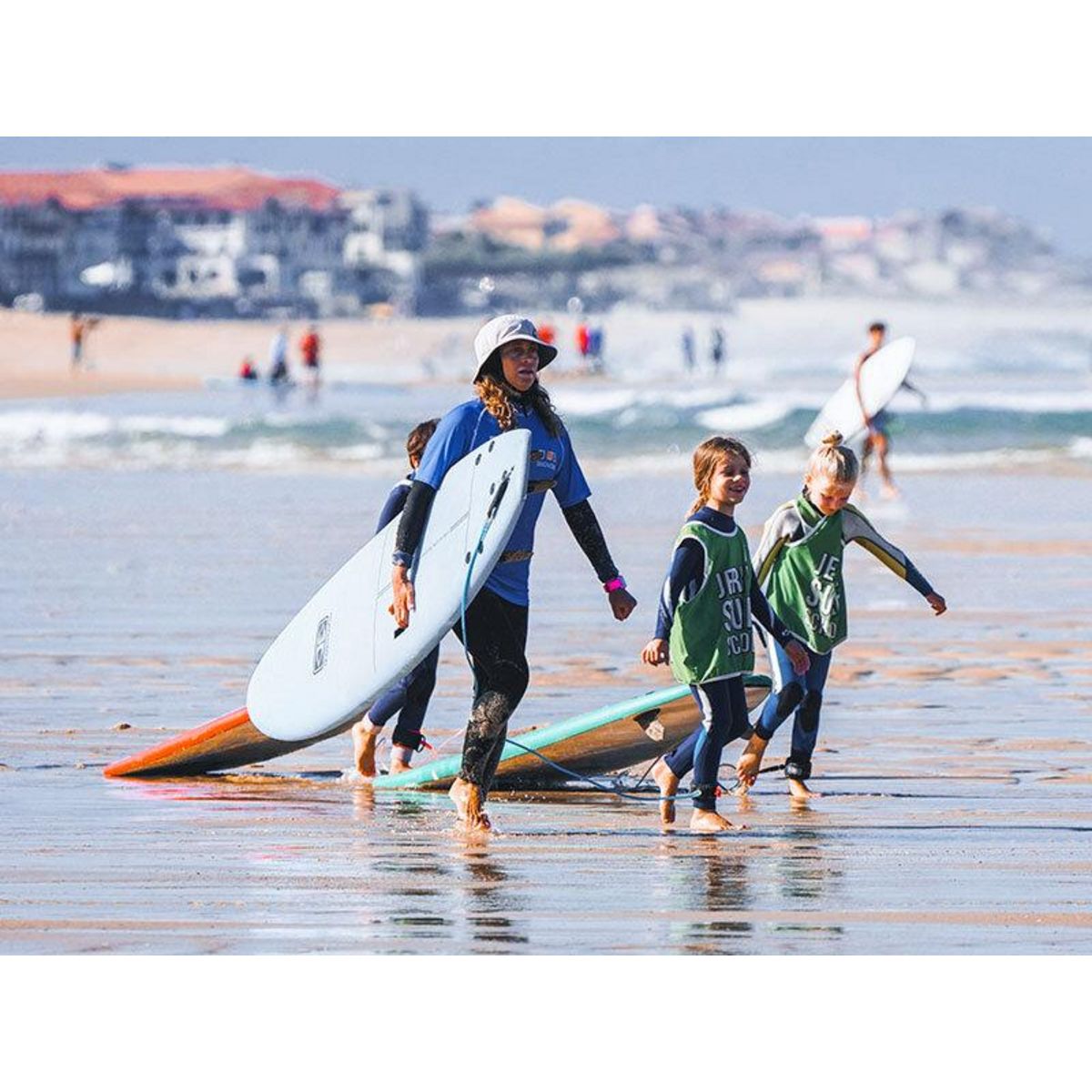 Smartbox 2 cours de surf d'1h30 à Seignosse - Coffret Cadeau Sport & Aventure