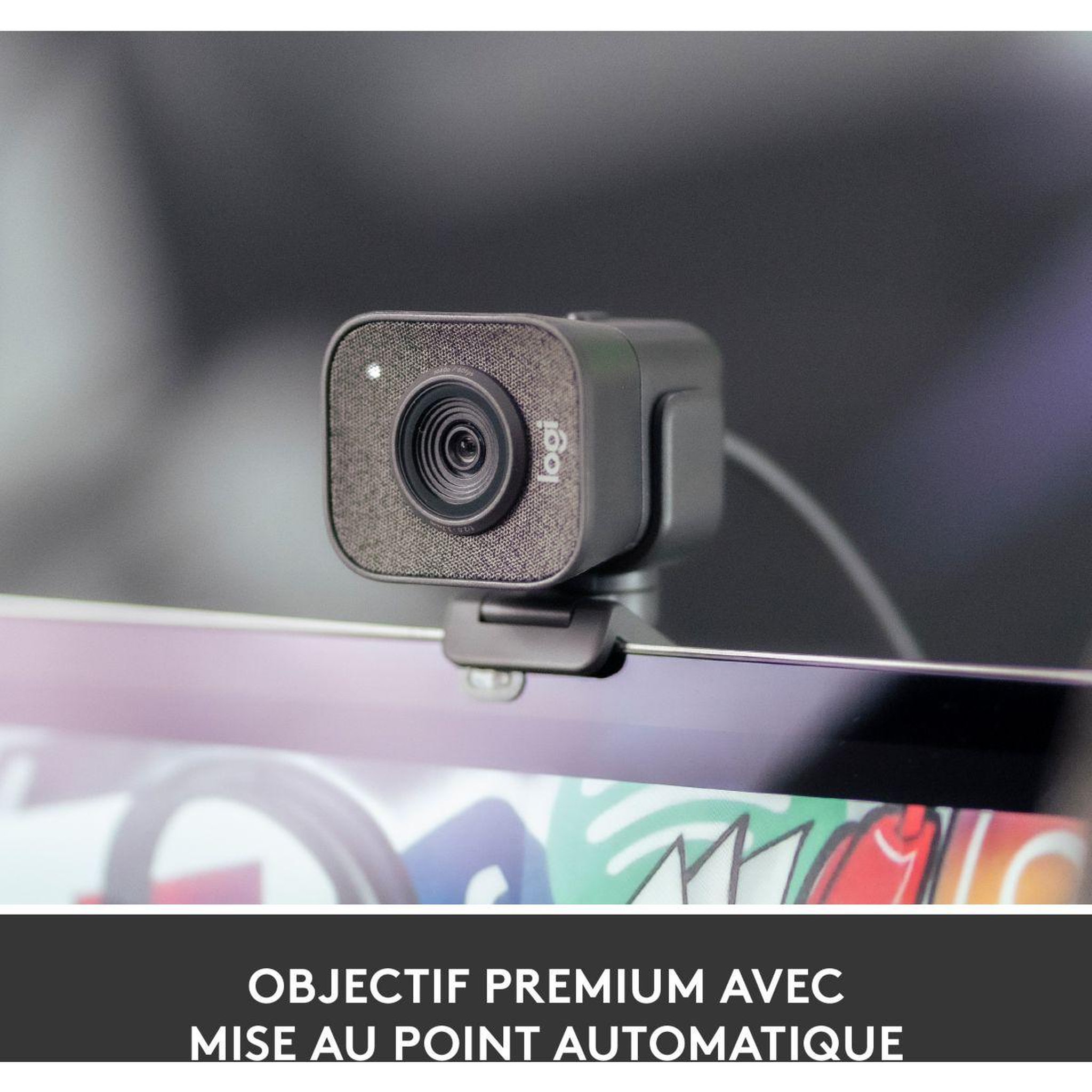 Voir la diapositive 4 : Logitech Webcam Streamcam Graphite double microphone