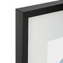 Voir la diapositive 2 : ATMOSPHERA Cadre photo Manu noir 30x40 cm