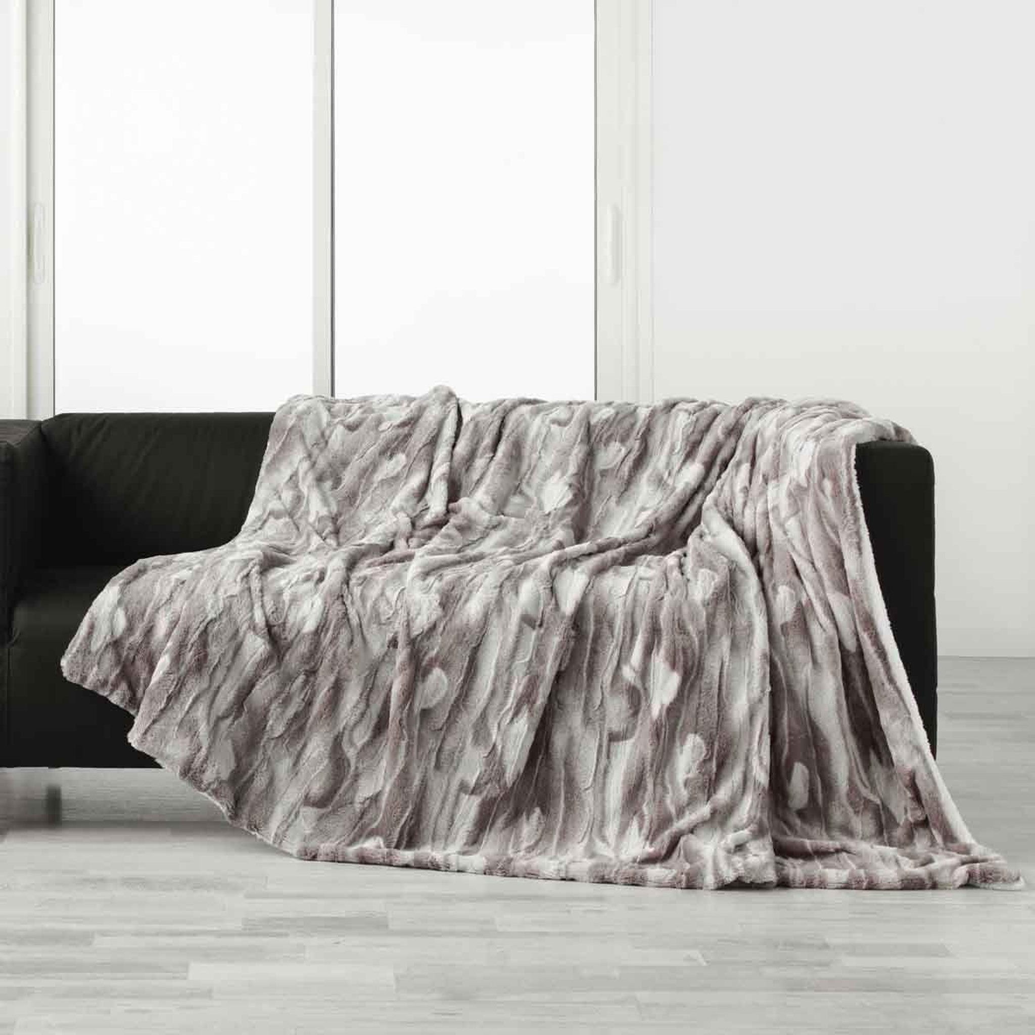 Douceur d'Intérieur Plaid imitation fourrure  caribou  125x150cm naturel