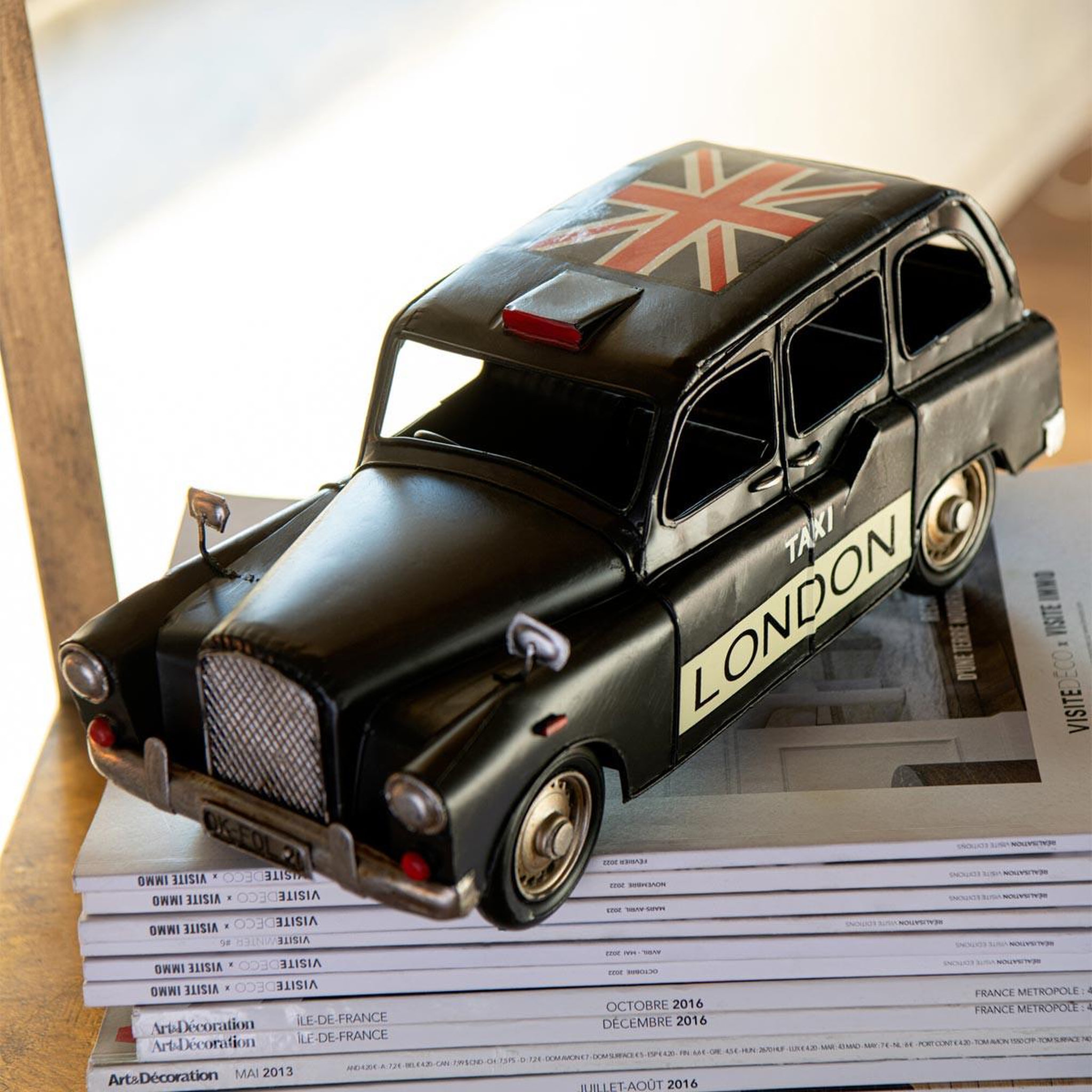 Voir la diapositive 3 : J-LINE Voiture déco en métal  antique  32cm noir