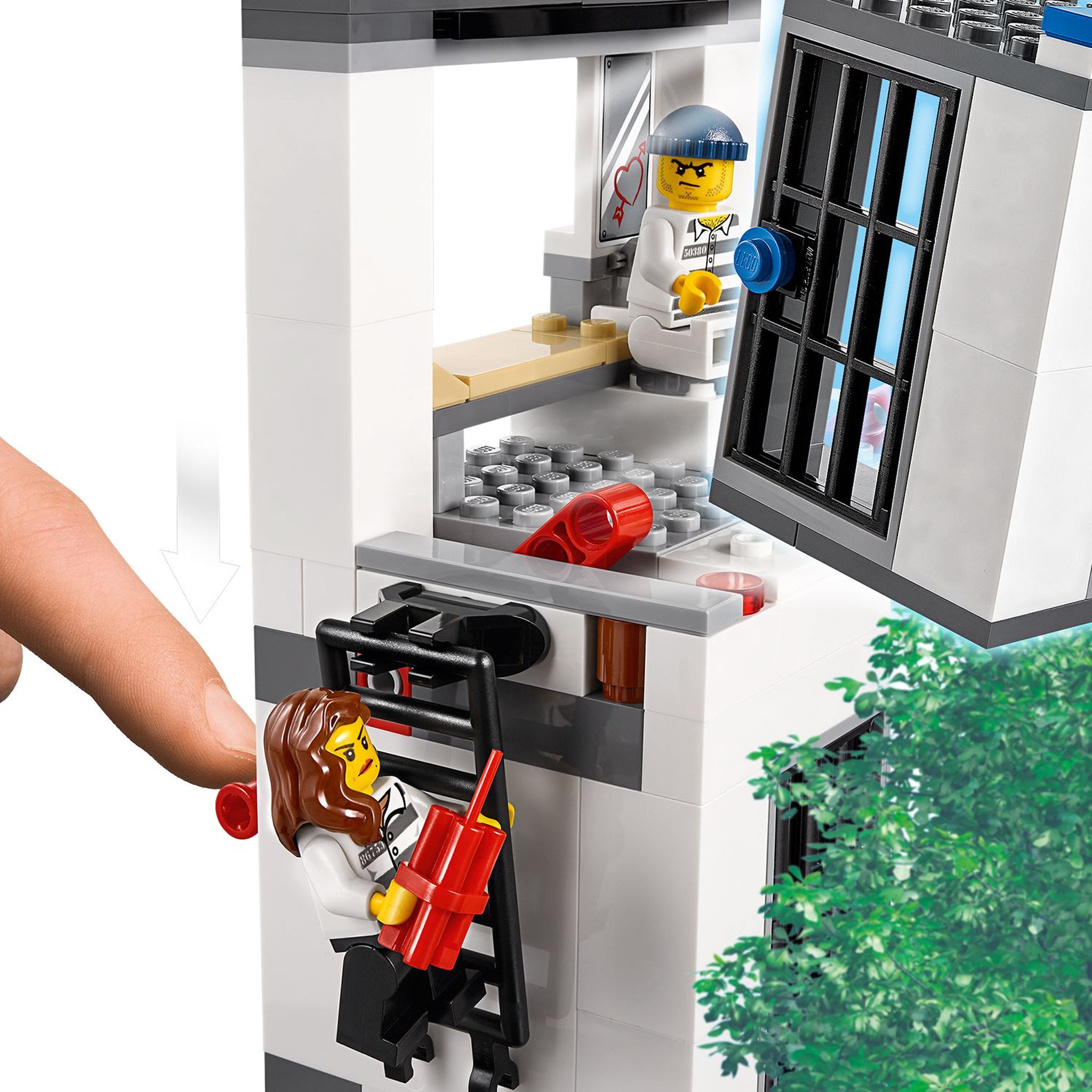 Voir la diapositive 5 : LEGO City 60246 - Le Commissariat de Police