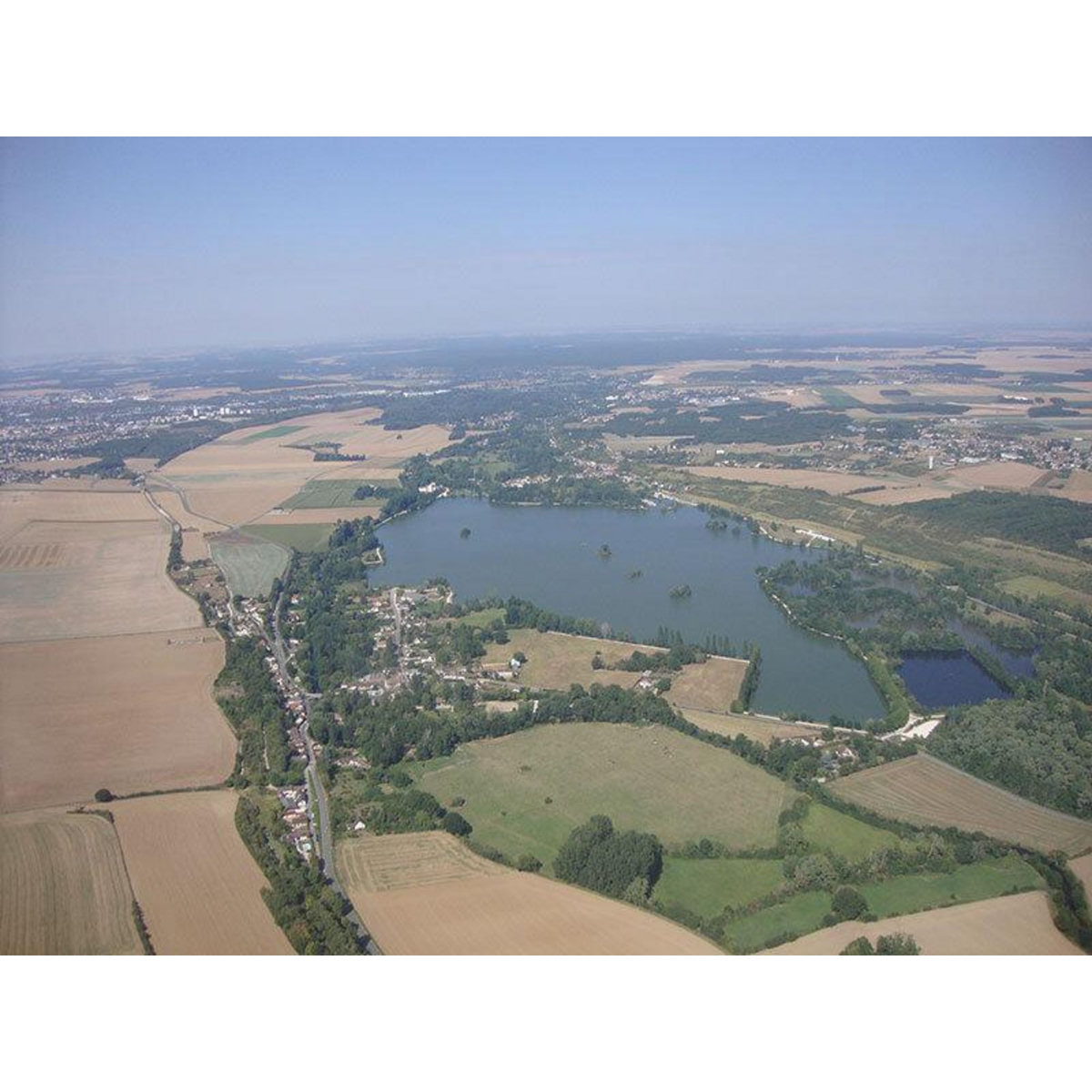 Smartbox Vol d'initiation de 40 minutes en paramoteur au nord de Paris - Coffret Cadeau Sport & Aventure