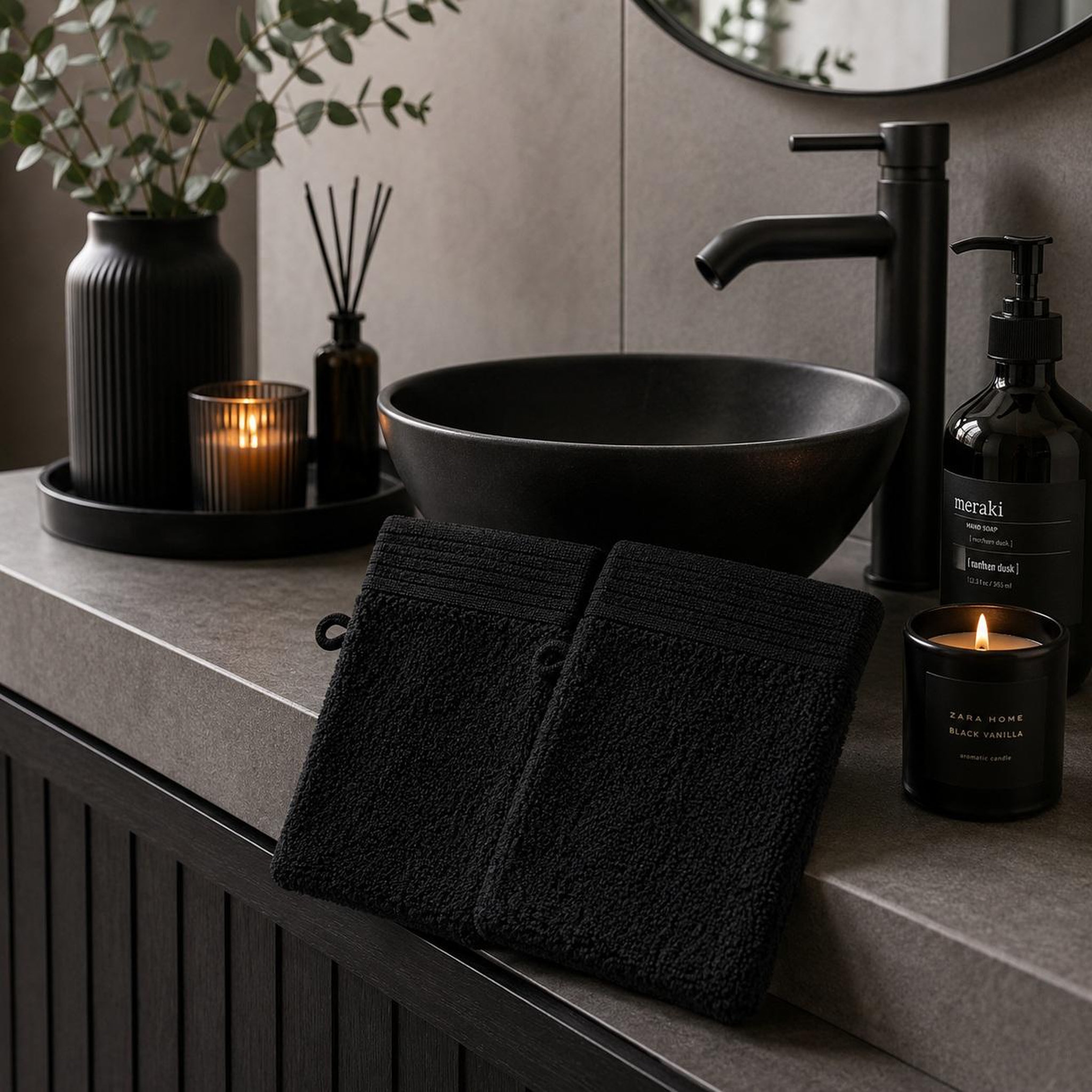 Voir la diapositive 4 : Eden Lot de 2 gants de toilette lilas