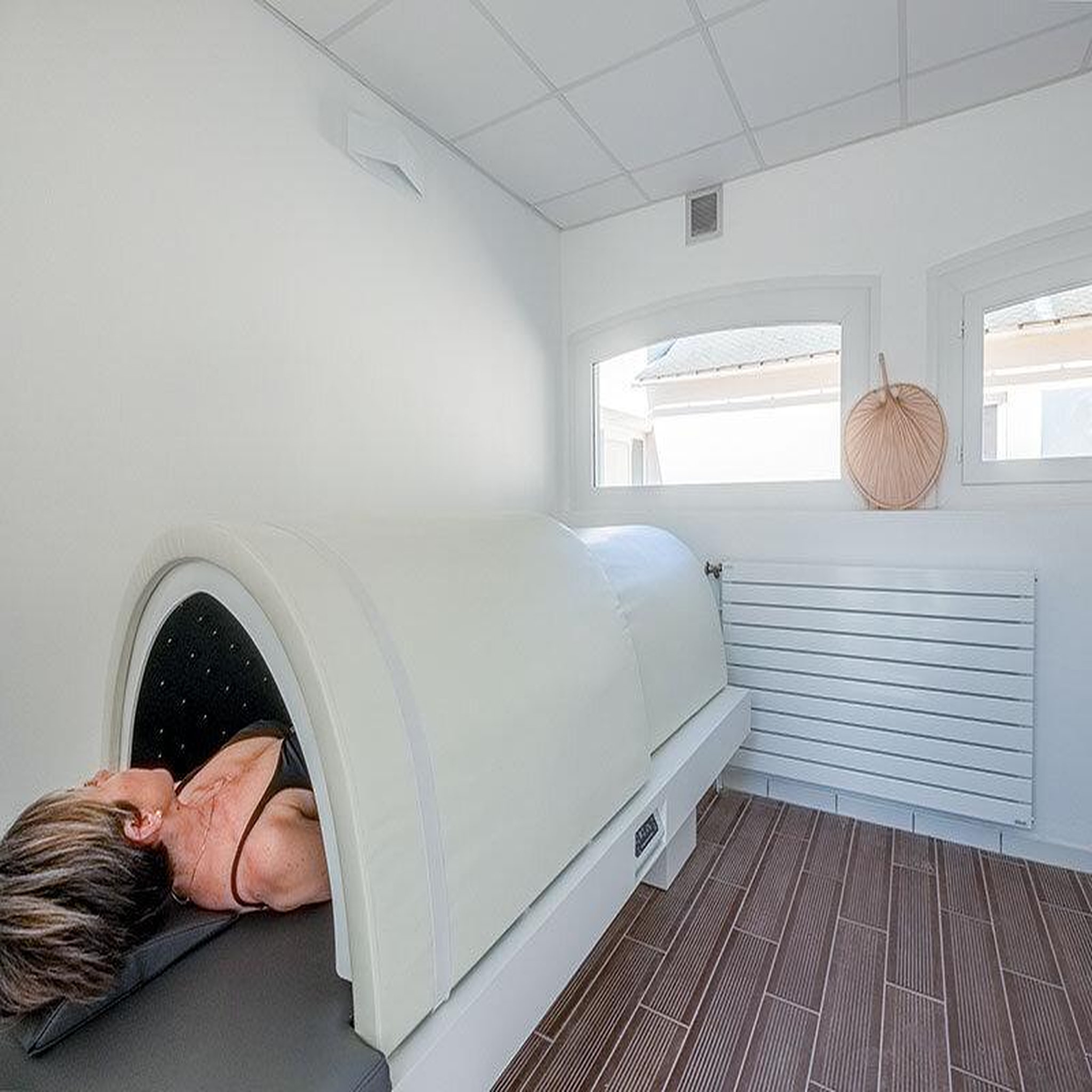 Voir la diapositive 4 : Smartbox 2 jours en hôtel avec dîner, accès à l'espace bien-être et lit hydromassant près de rodez - coffret cadeau séjour