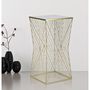 Voir la diapositive 6 : Paris Prix Table d'Appoint Carrée Design  Lines  100cm Or