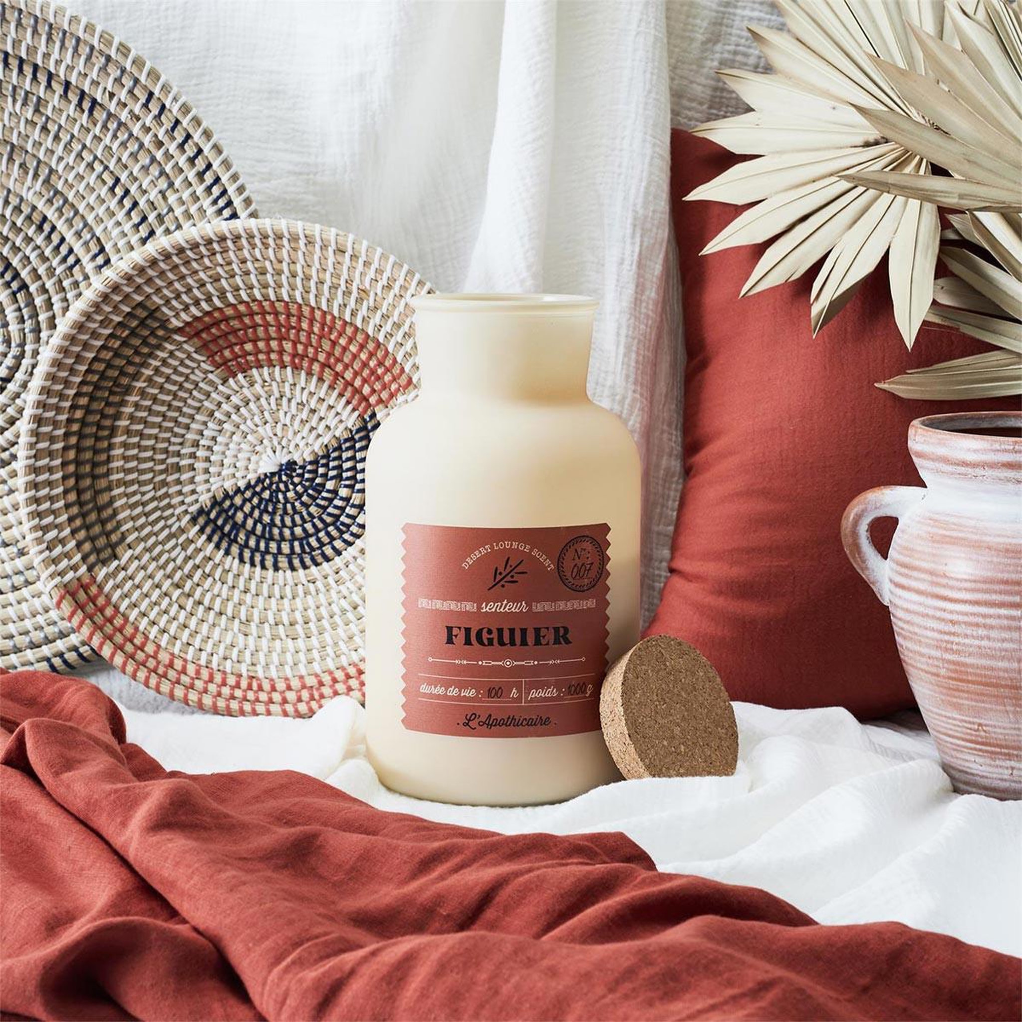 Voir la diapositive 6 : The Home Deco Factory Bougie parfumée déco  desert  1000g figue
