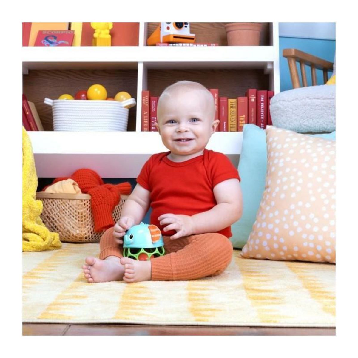 Bright Starts BRIGHT STARTS Jouet musical Oball, lumineux, flexible et durable, Eléphant