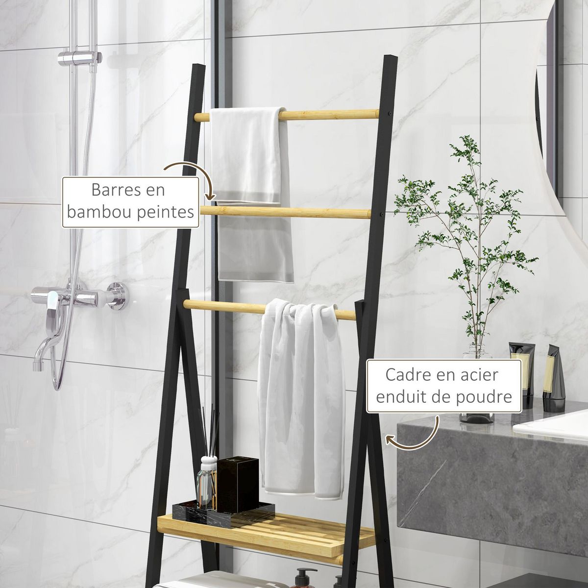 HOMCOM Porte-serviettes pliable 3 barres de suspension et 3 étagères en bambou pour salle de bains, structure métal noir