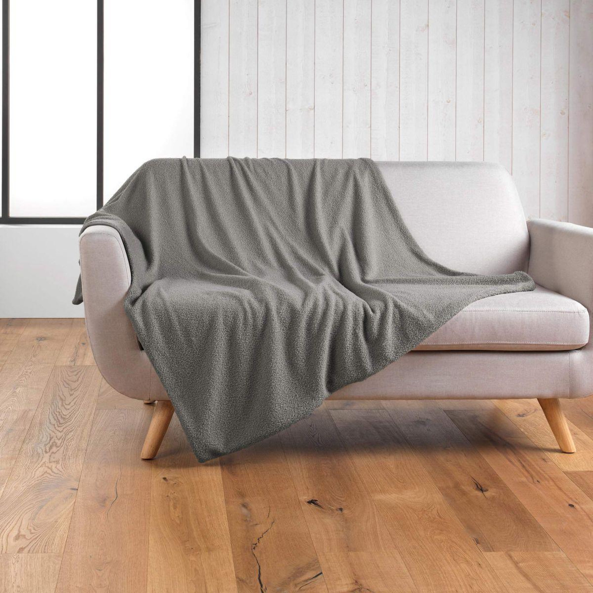 Voir la diapositive 4 : Douceur d'Intérieur Plaid bouclette  wooly  125x150cm gris