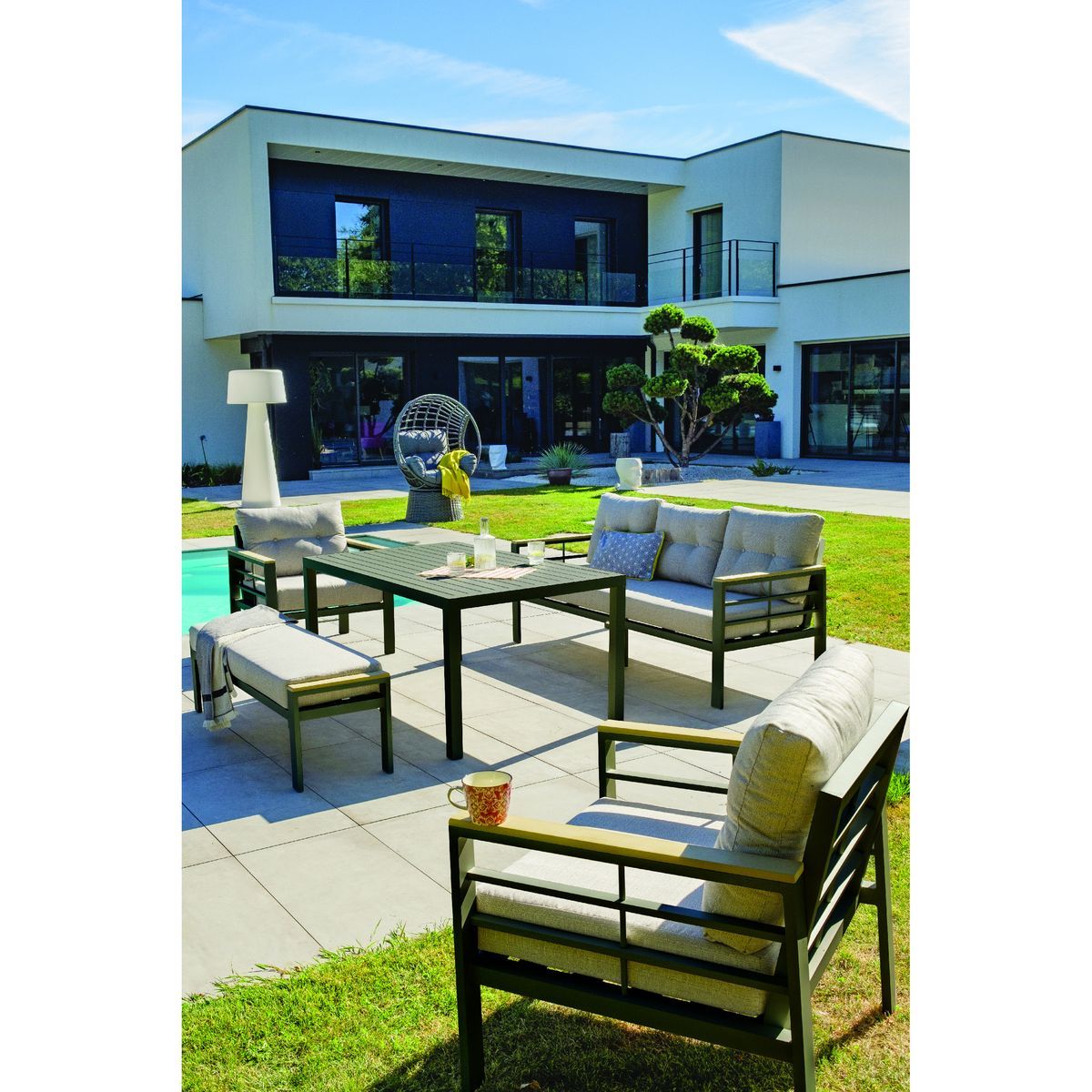 DCB GARDEN Salon de jardin 7 personnes en aluminium noir CAYENNE