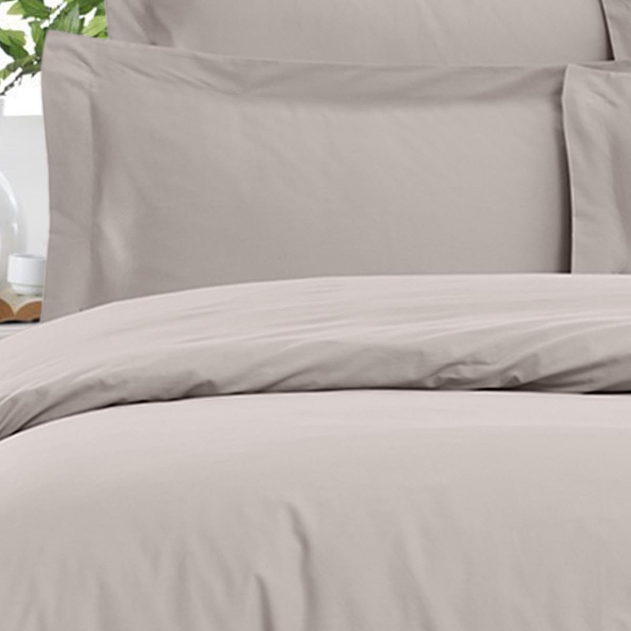 Voir la diapositive 2 : Sensei Maison Drap housse uni satin de coton bonnet 40 cm VERSALUXE PLUS