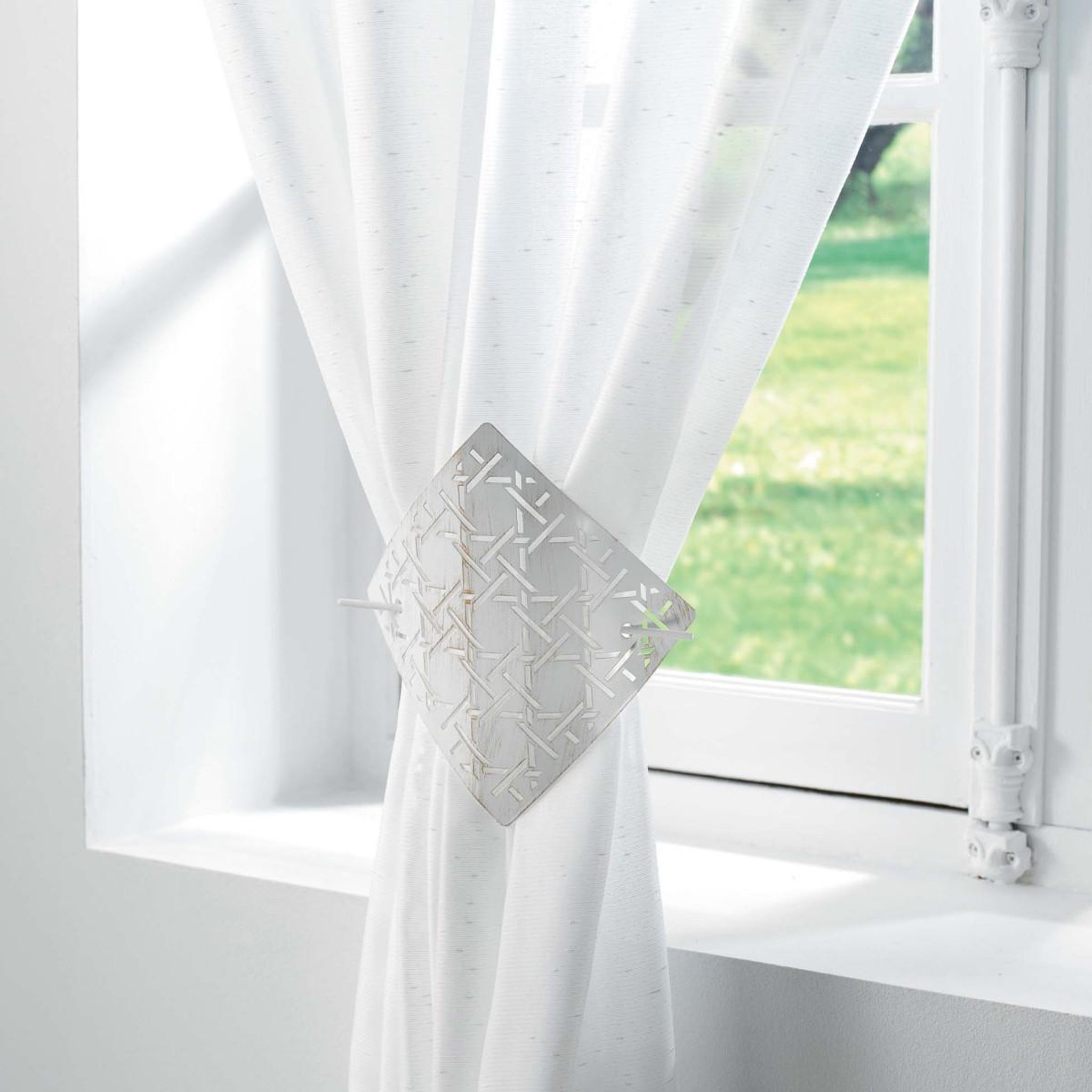 Voir la diapositive 2 : Douceur d'Intérieur Embrasse de rideau broche  bobix  16cm blanc & or