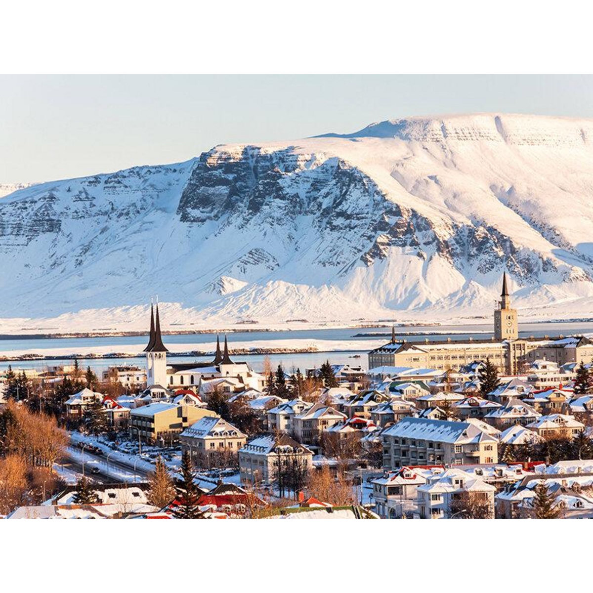 Smartbox Séjour en Islande : 4 jours avec aurores boréales et entrée au Blue Lagoon - Coffret Cadeau Séjour