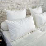 DUNLOPILLO Oreiller Mémoire De Forme Flocons De Mousse Douceur-Soutien. Coloris disponibles : Blanc