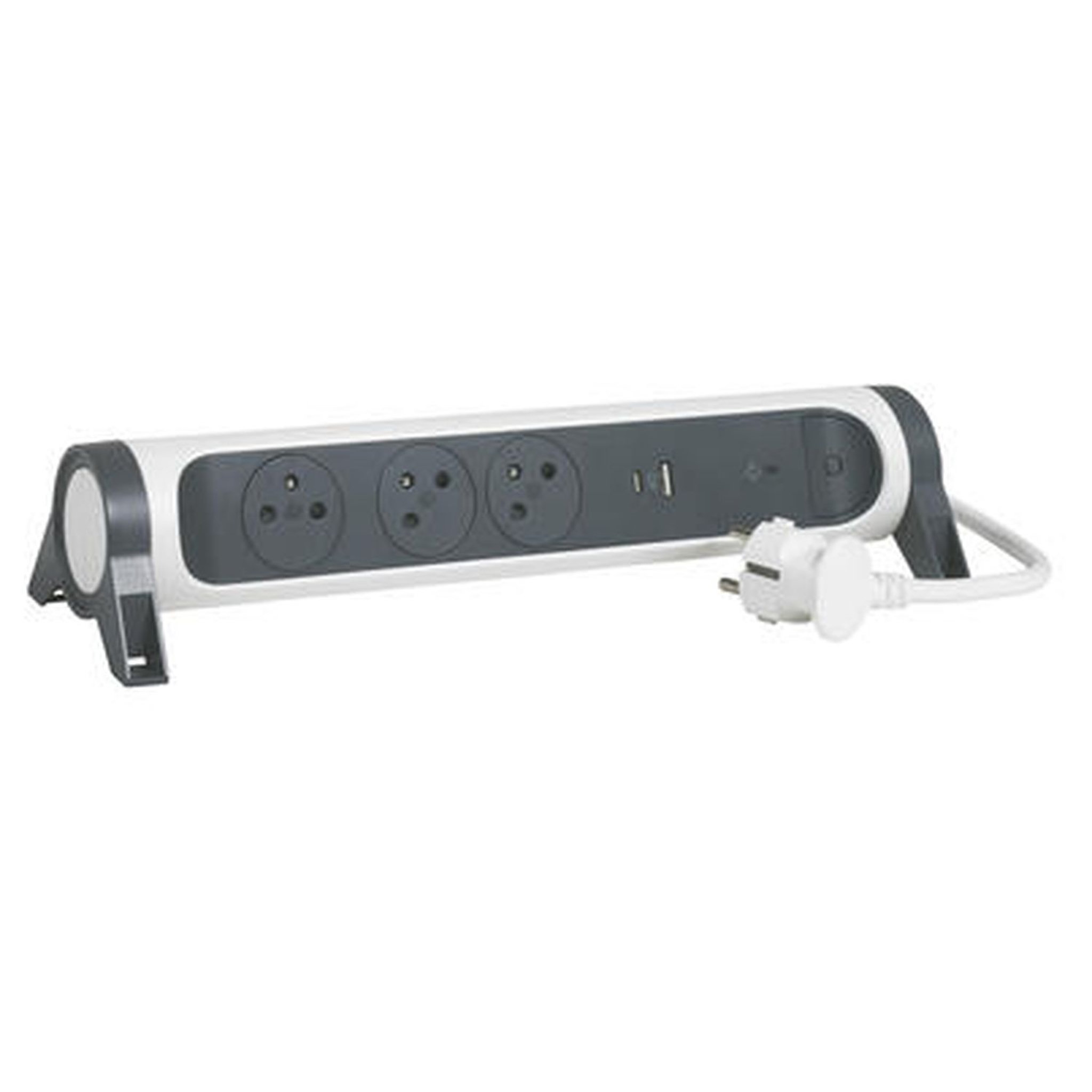 Voir la diapositive 2 : LEGRAND Rallonge 3x2P+T Surface - inter, cordon 1,5mRallonge 3x2P+T Surface - inter, cordon 1,5m, parafoudre et USB A+C- blanc/grisparafoudre et USB A+C- blanc/gris