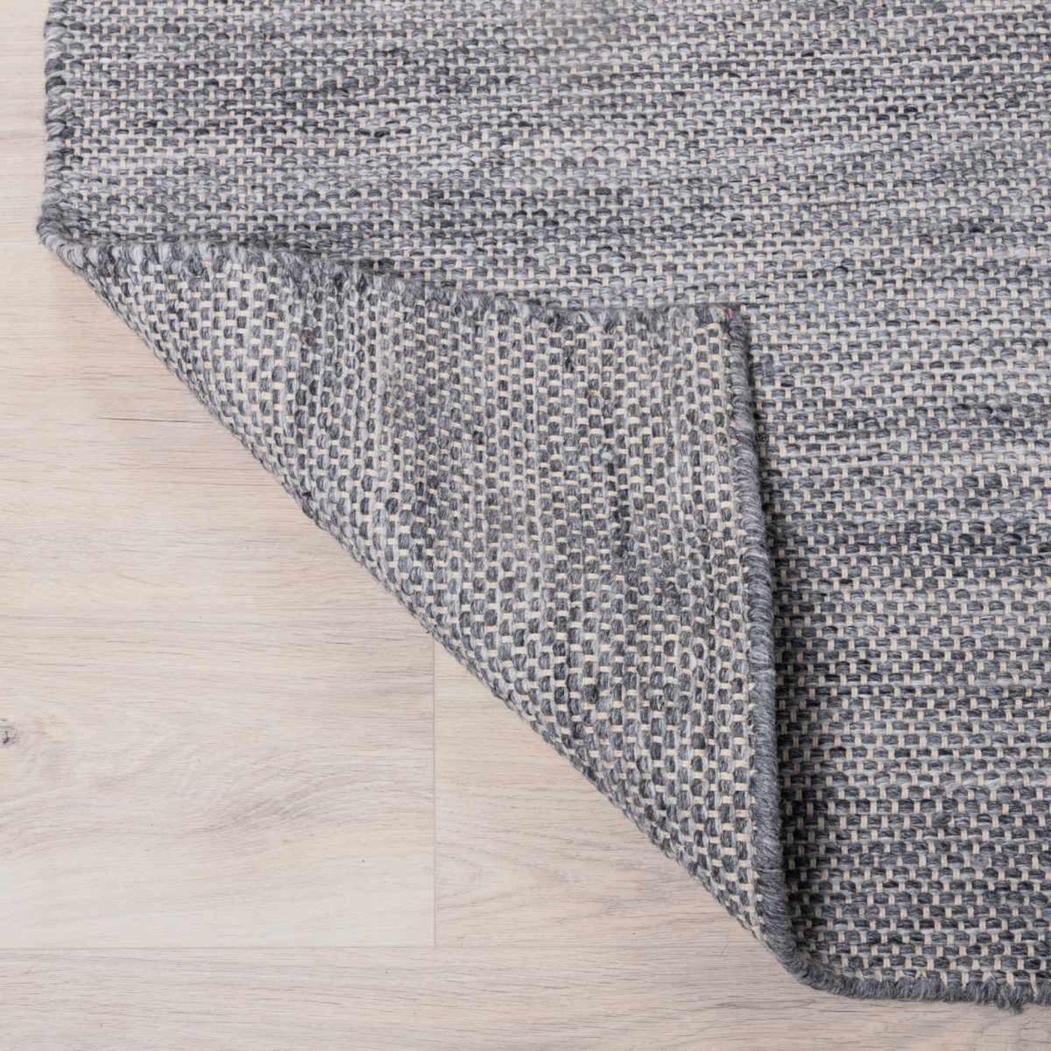 Voir la diapositive 3 : Paris Prix Tapis déco  devina  171x242cm gris