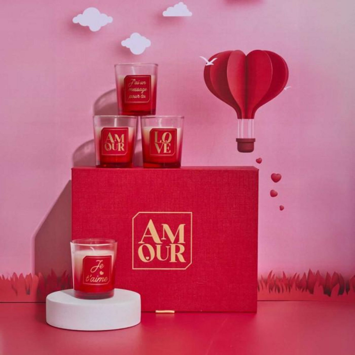Paris Prix Coffret 6 Bougies Parfumées  Amour  30g Rouge