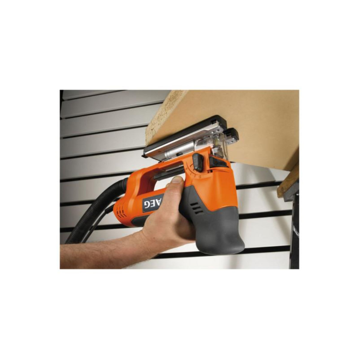 AEG Scie sauteuse pendulaire électrique AEG 705W 110mm ST 800 XE