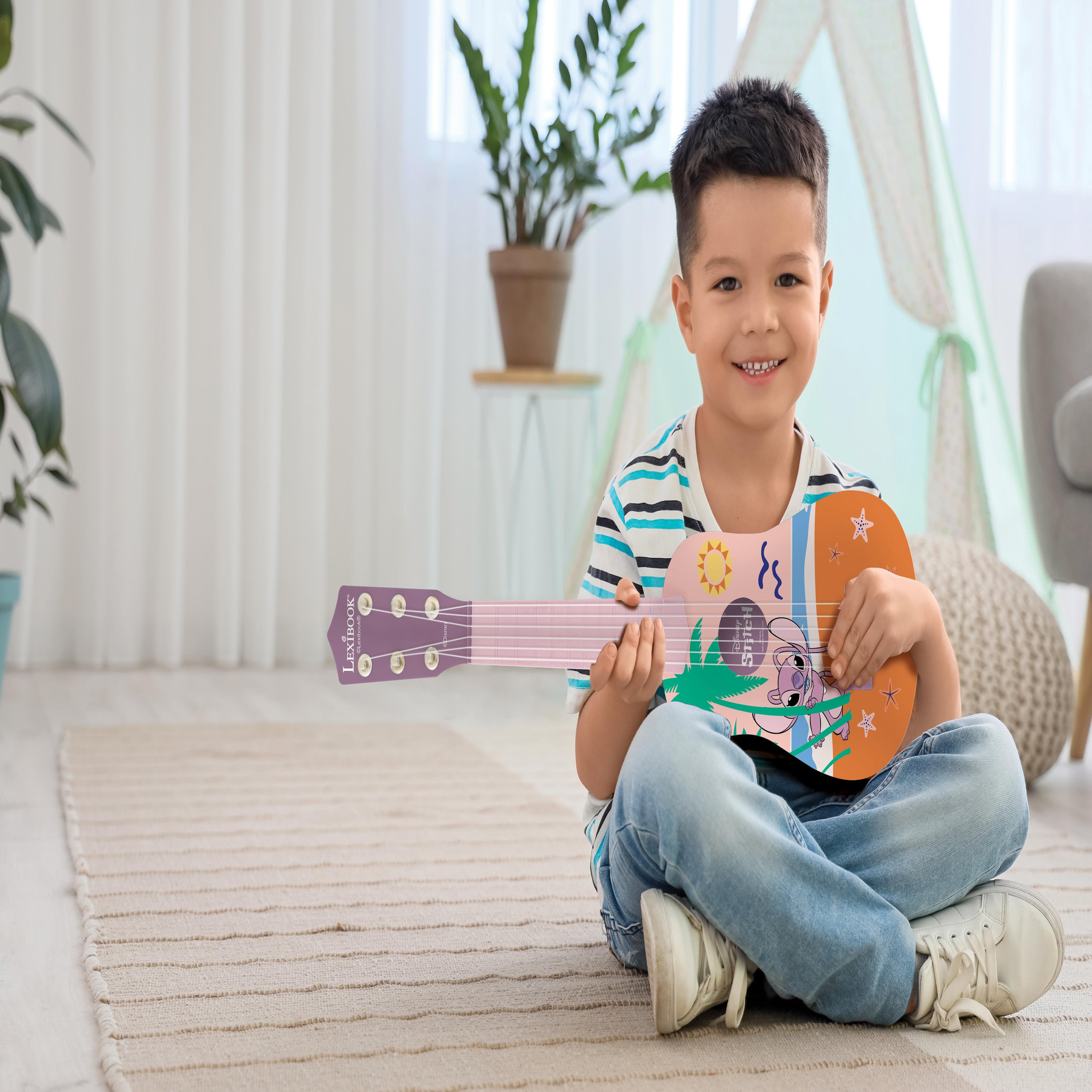 Voir la diapositive 5 : Lexibook Ma Première Guitare Angel Stitch