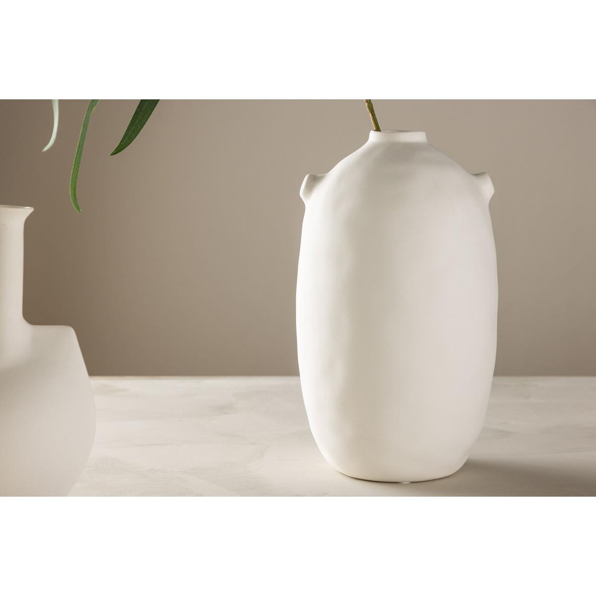 Voir la diapositive 6 : Paris Prix Vase déco en céramique  madi  28cm blanc cassé