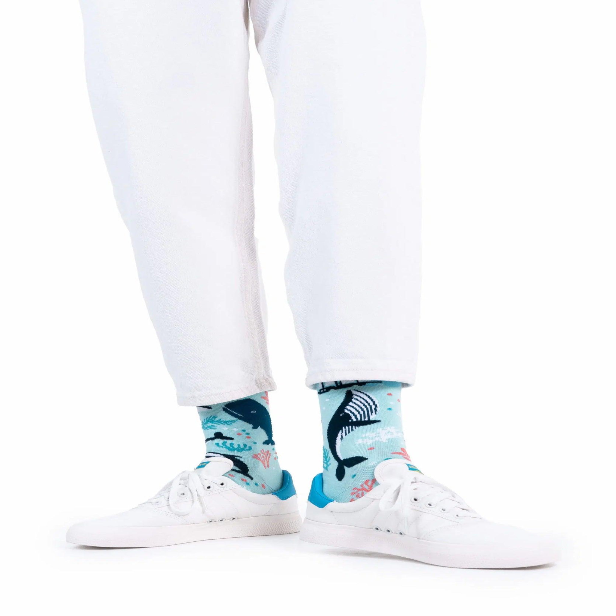 Voir la diapositive 2 : MANY MORNINGS Chaussettes sous l'océan