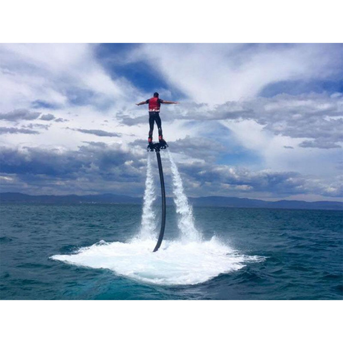 Smartbox Session de flyboard de 40 min pour 2 personnes à Hyères - Coffret Cadeau Sport & Aventure