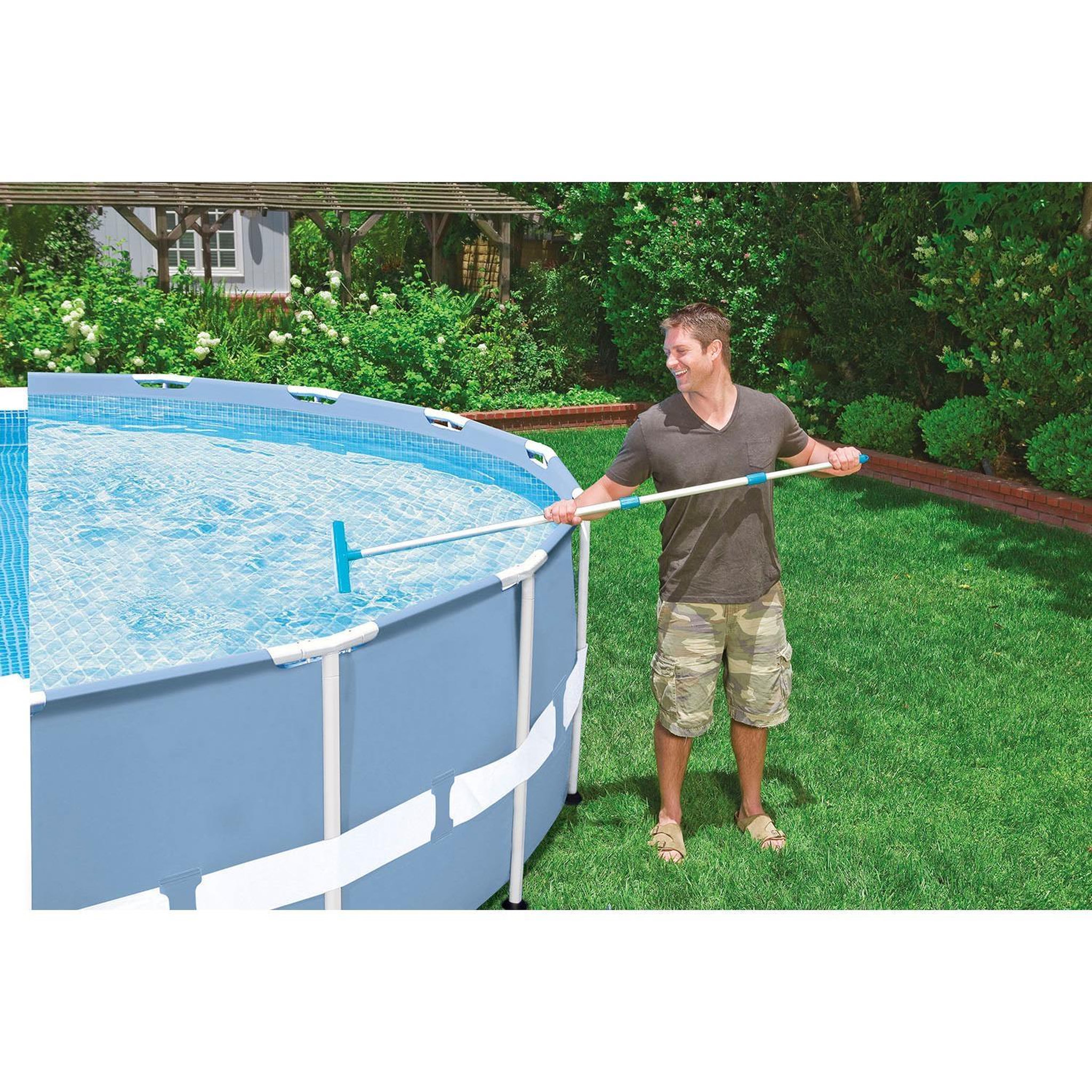 Voir la diapositive 2 : INTEX Brosse de nettoyage pour parois de piscines (sans manche)