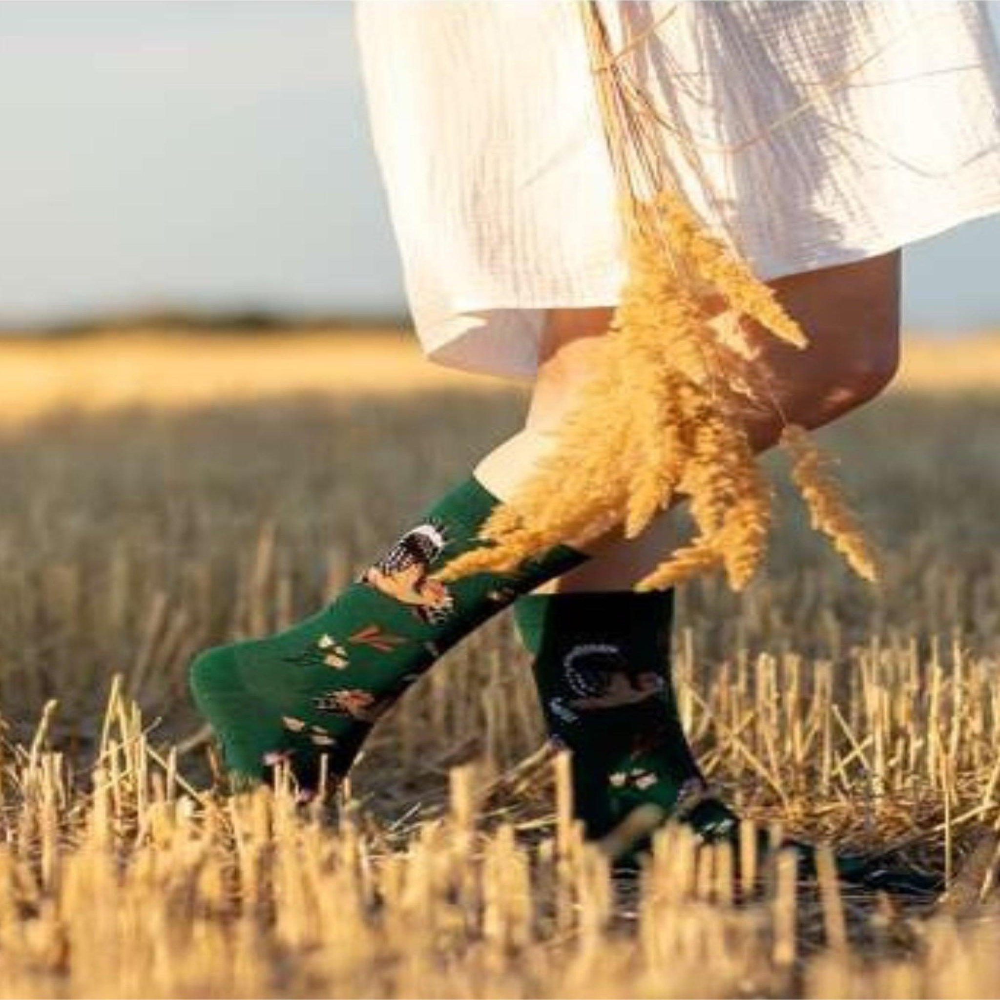 Voir la diapositive 3 : PIRIN HILL Chaussettes en bambou oiseaux & fleurs - vert foncé