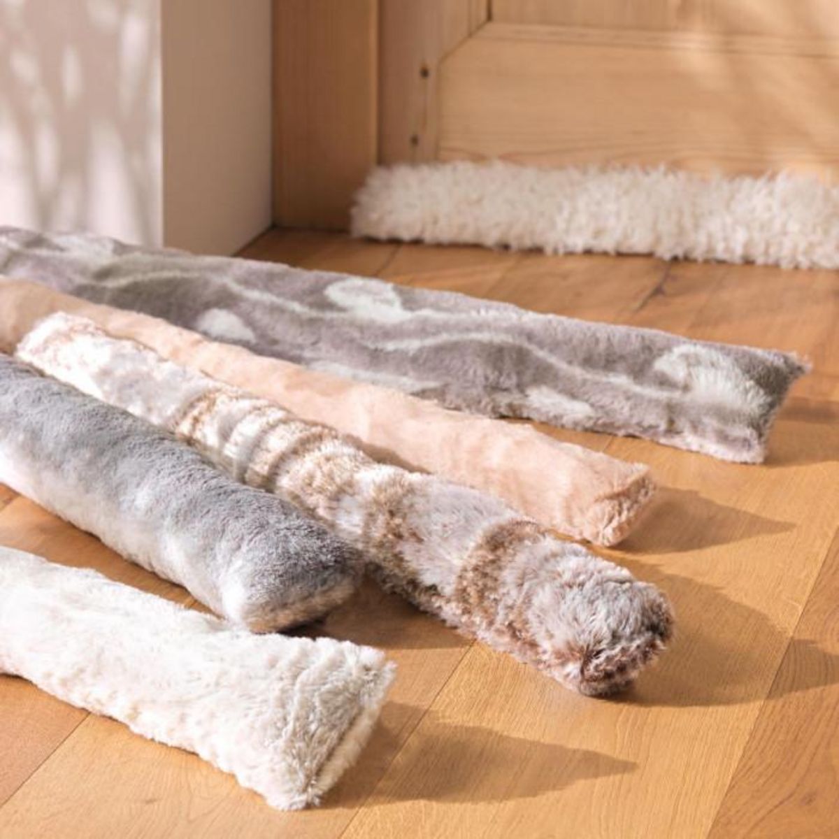 Paris Prix Boudin Bas de Porte Imitation Fourrure  Antartic  80cm Gris