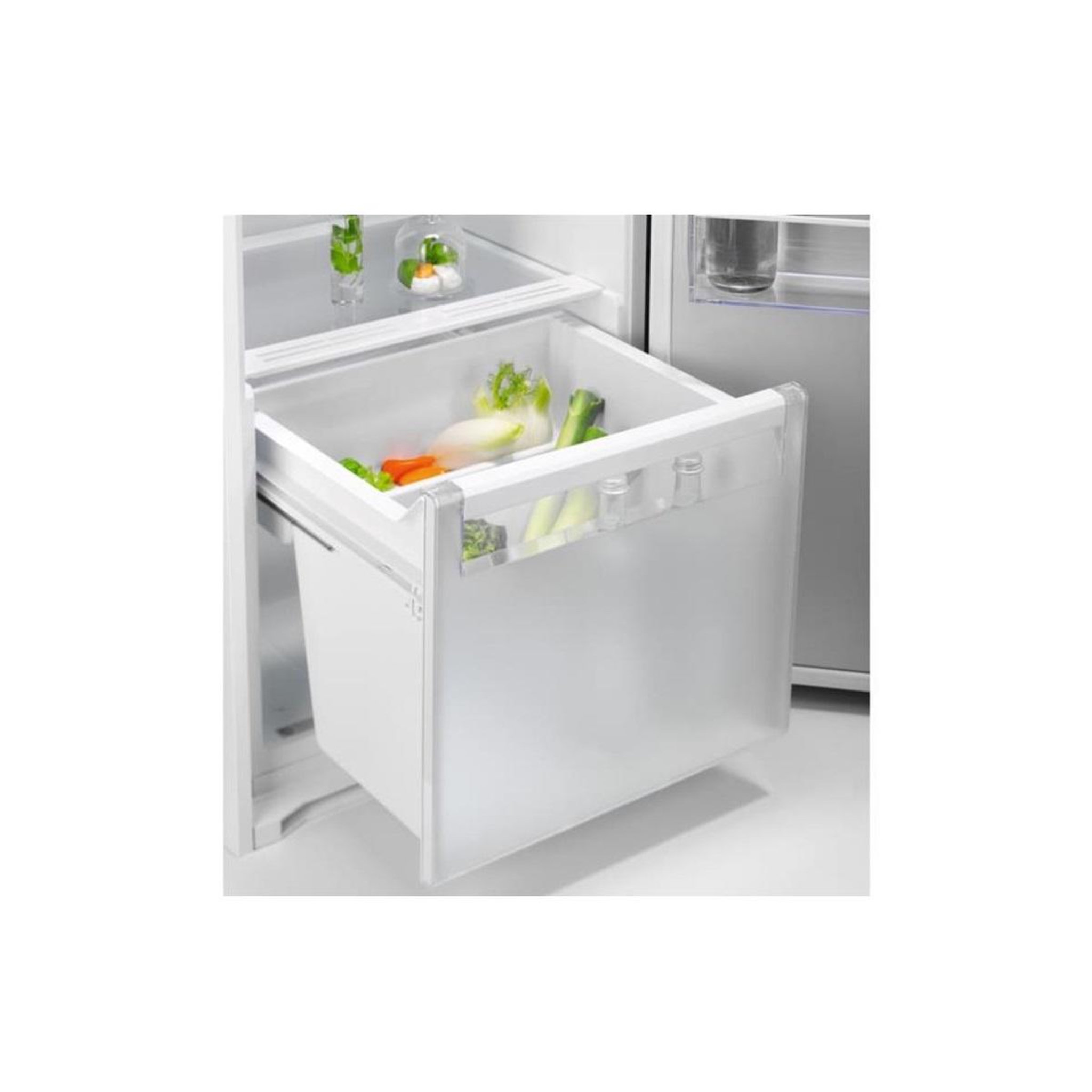 Voir la diapositive 3 : ELECTROLUX Réfrigérateur 1 porte intégrable à glissières 310l - erd6de18s4