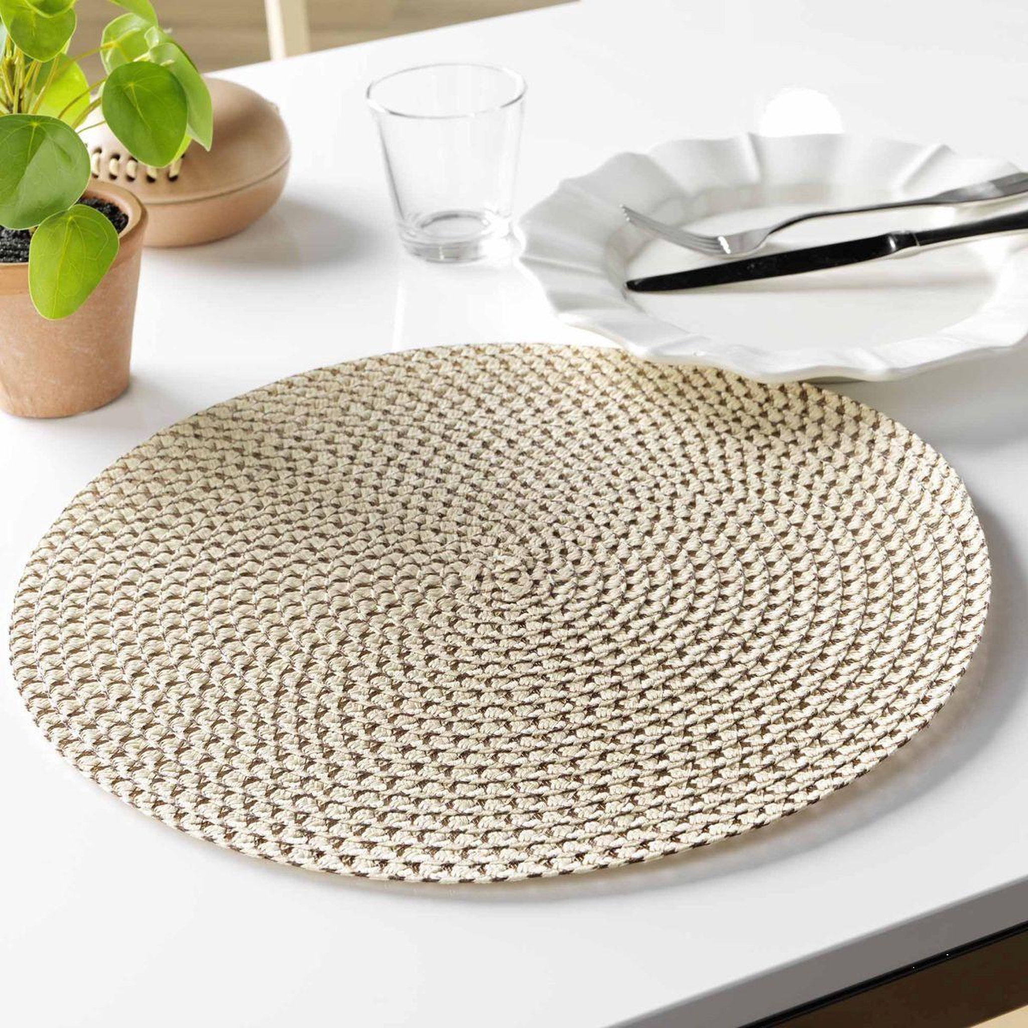 Voir la diapositive 3 : Douceur d'Intérieur Set de table  mezia  38cm naturel