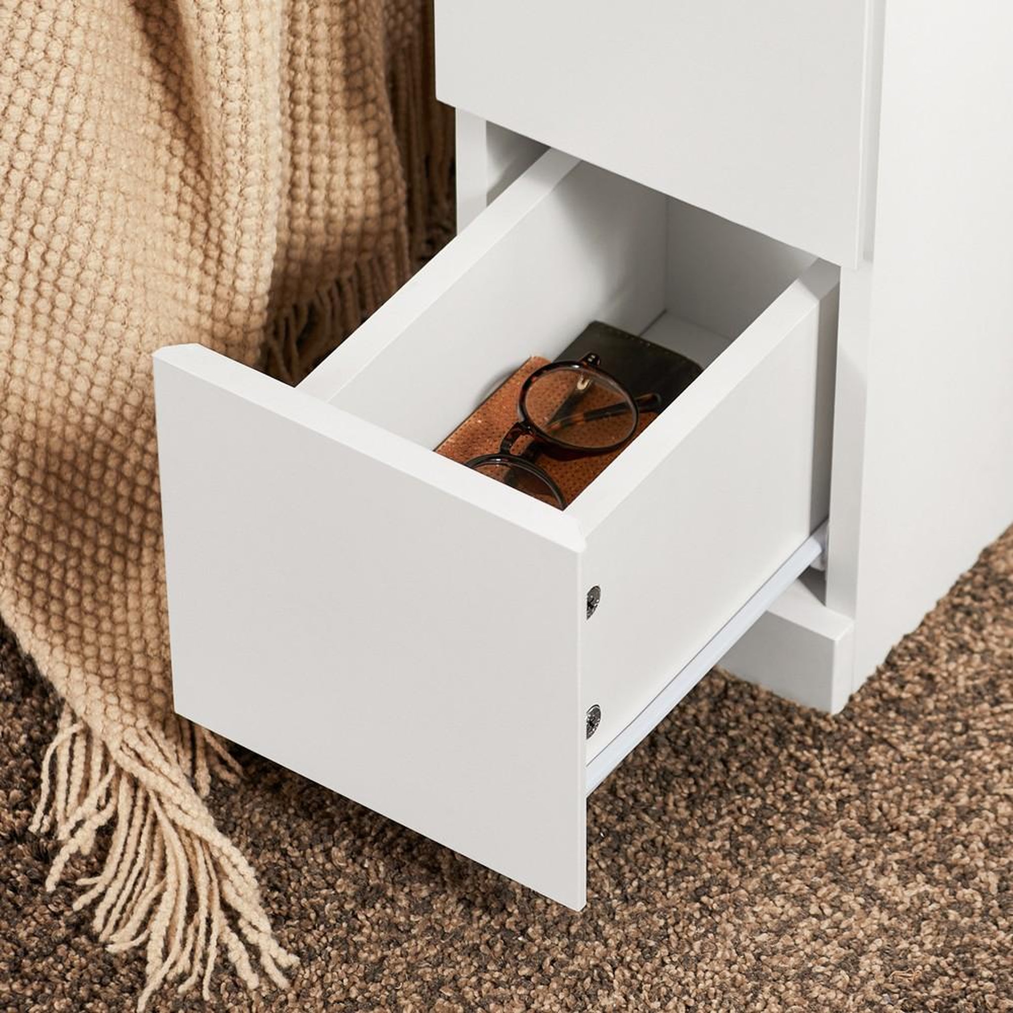 Voir la diapositive 5 : SOBUY SoBuy - Table De Chevet à deux tiroirs - Blanc - 35x20x60cm - Moderne - FBT149-NW