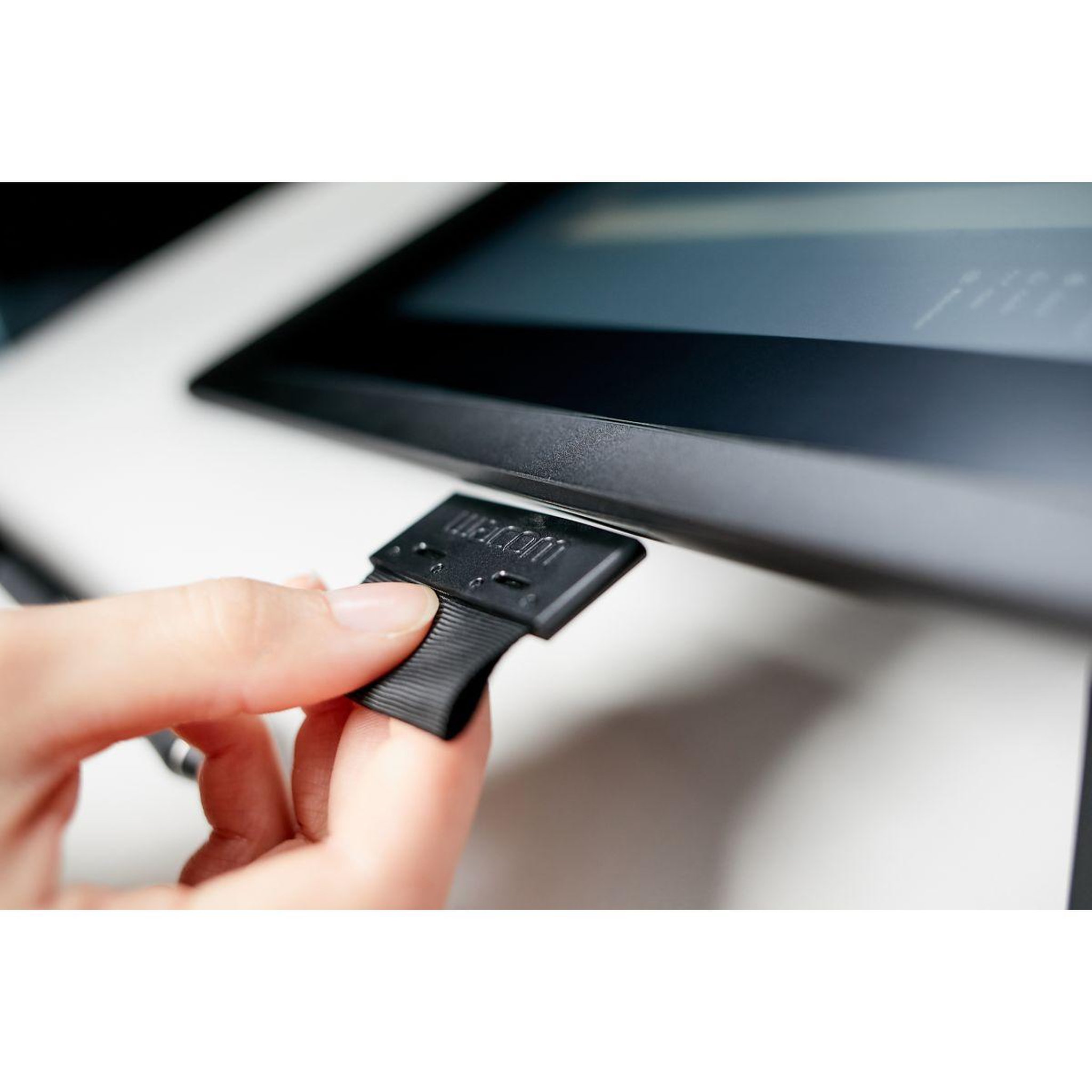 Voir la diapositive 4 : Wacom Tablette graphique CINTIQ 16