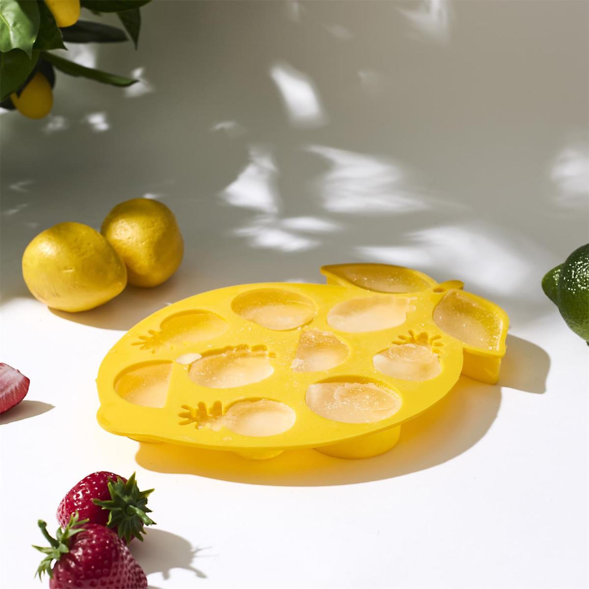 Voir la diapositive 5 : COOK CONCEPT Moule à glaçons 11 fruits  dolce vita  24cm jaune