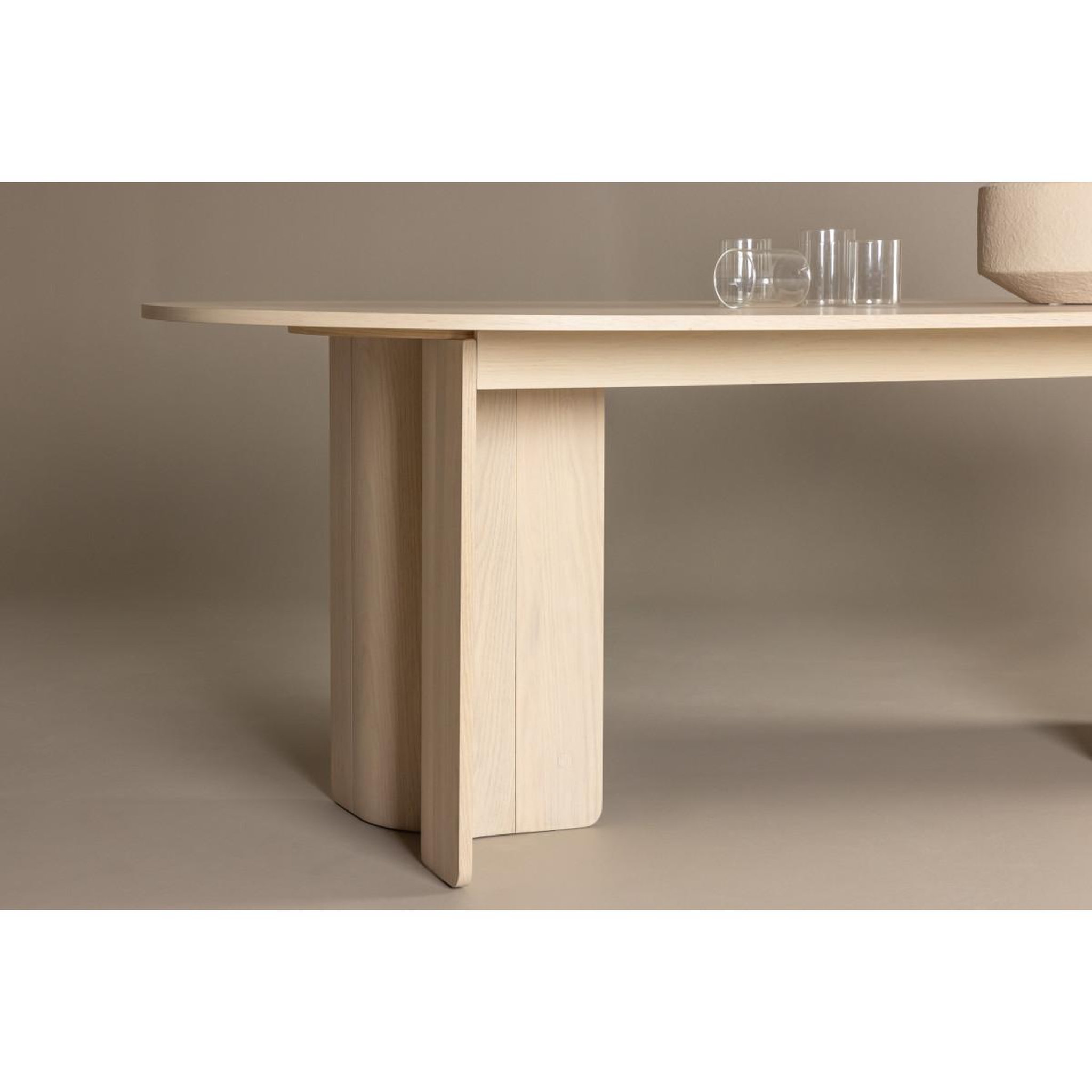 Voir la diapositive 6 : Paris Prix Table à manger design  tyreso  220cm naturel