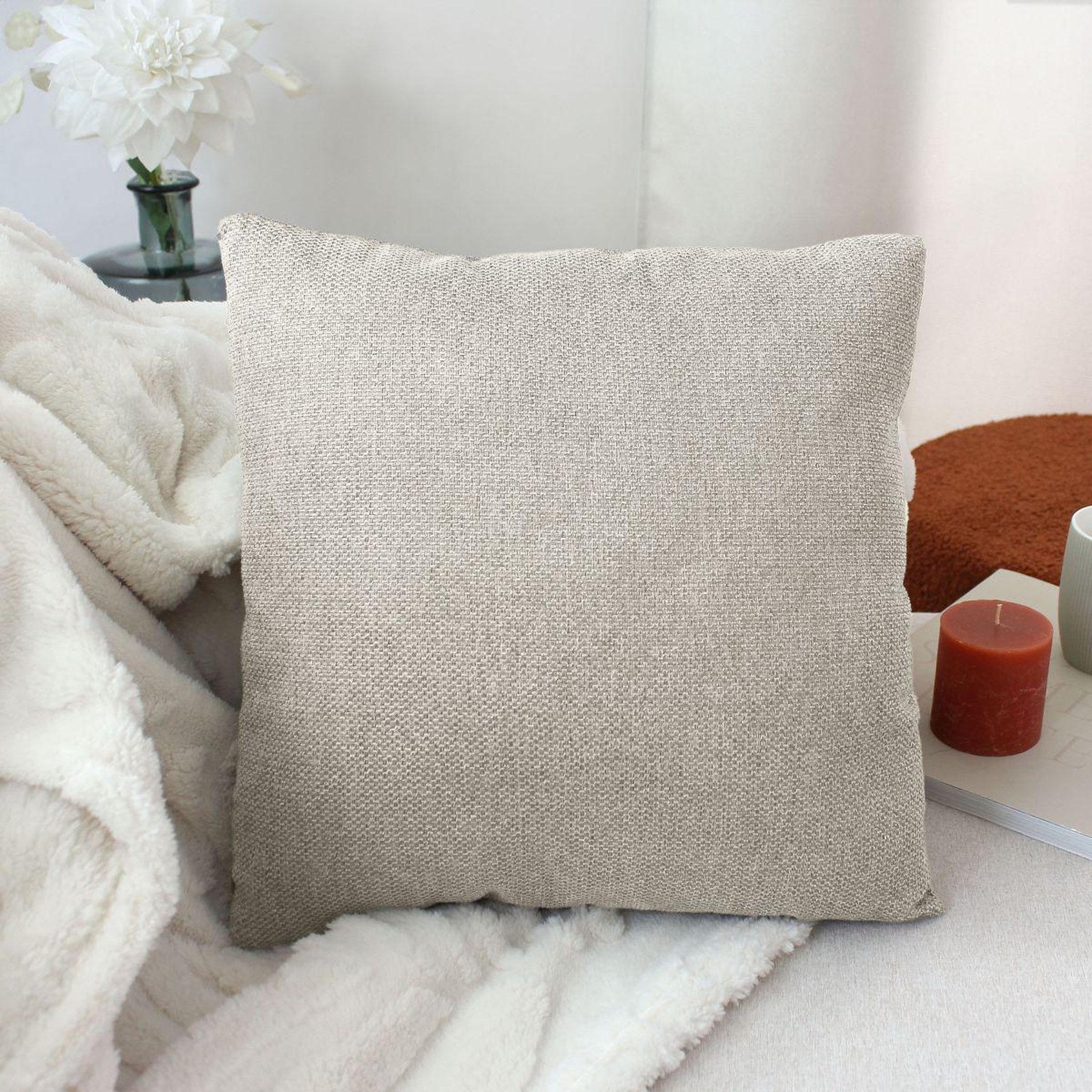 Voir la diapositive 3 : ENJOY HOME Coussin déco en velours  lagarta  40x40cm naturel