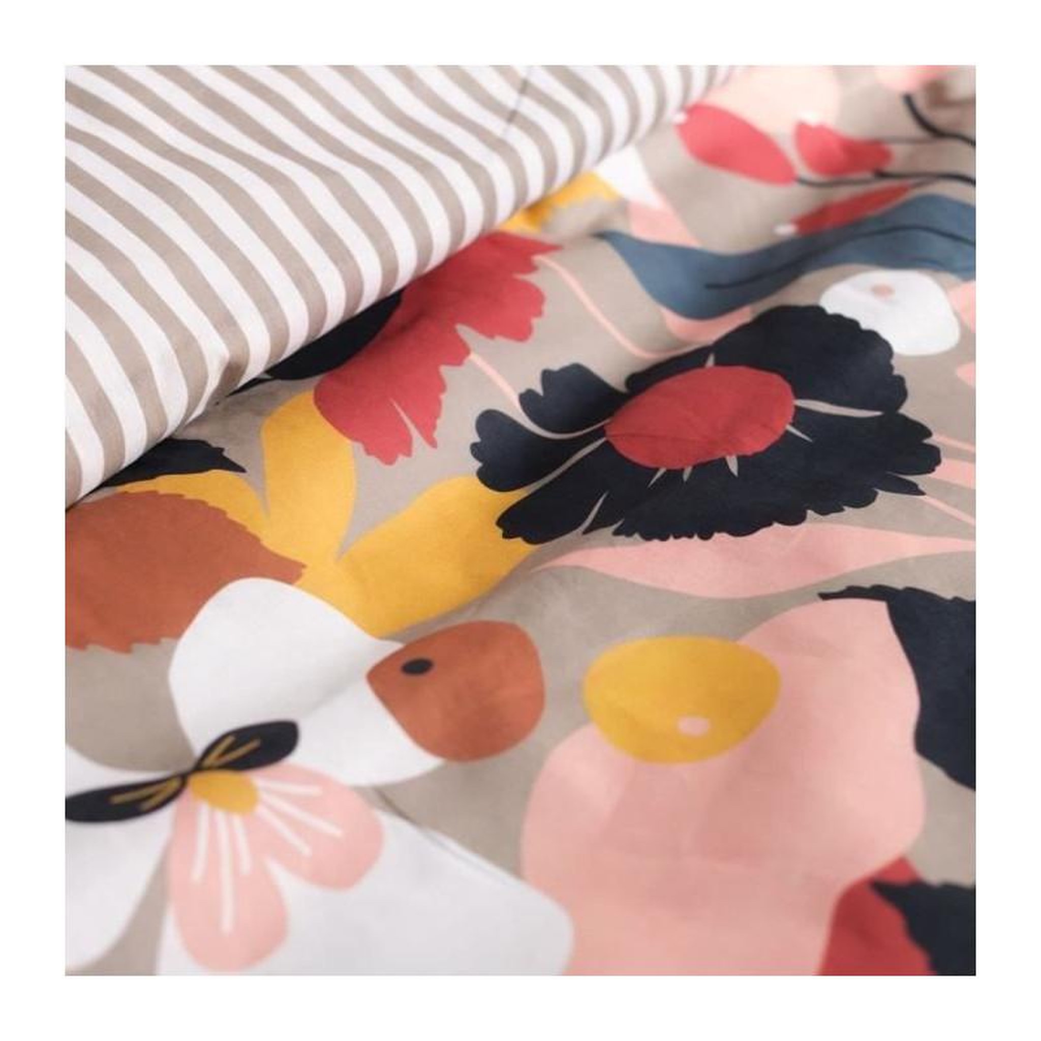 Voir la diapositive 3 : Today Parure de lit - TODAY - Sunshine - 122793 - 2 personnes - 240x220cm - Coton - Imprimé 14.17