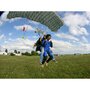 Smartbox Saut en parachute en tandem près de Dijon - Coffret Cadeau Sport & Aventure