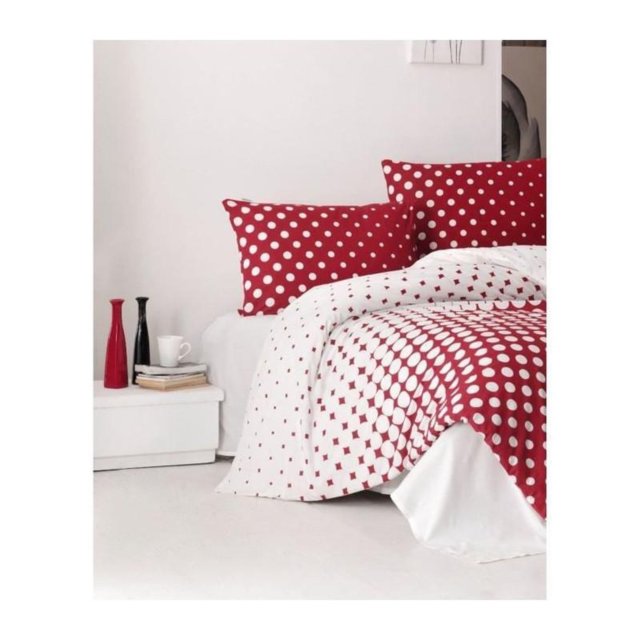 Voir la diapositive 2 : GENERIQUE Parure de lit - 1 housse de couette 220 x 240 cm + 2 taies d'oreiller 60 x 60 cm - 100% coton renforcé - Rouge