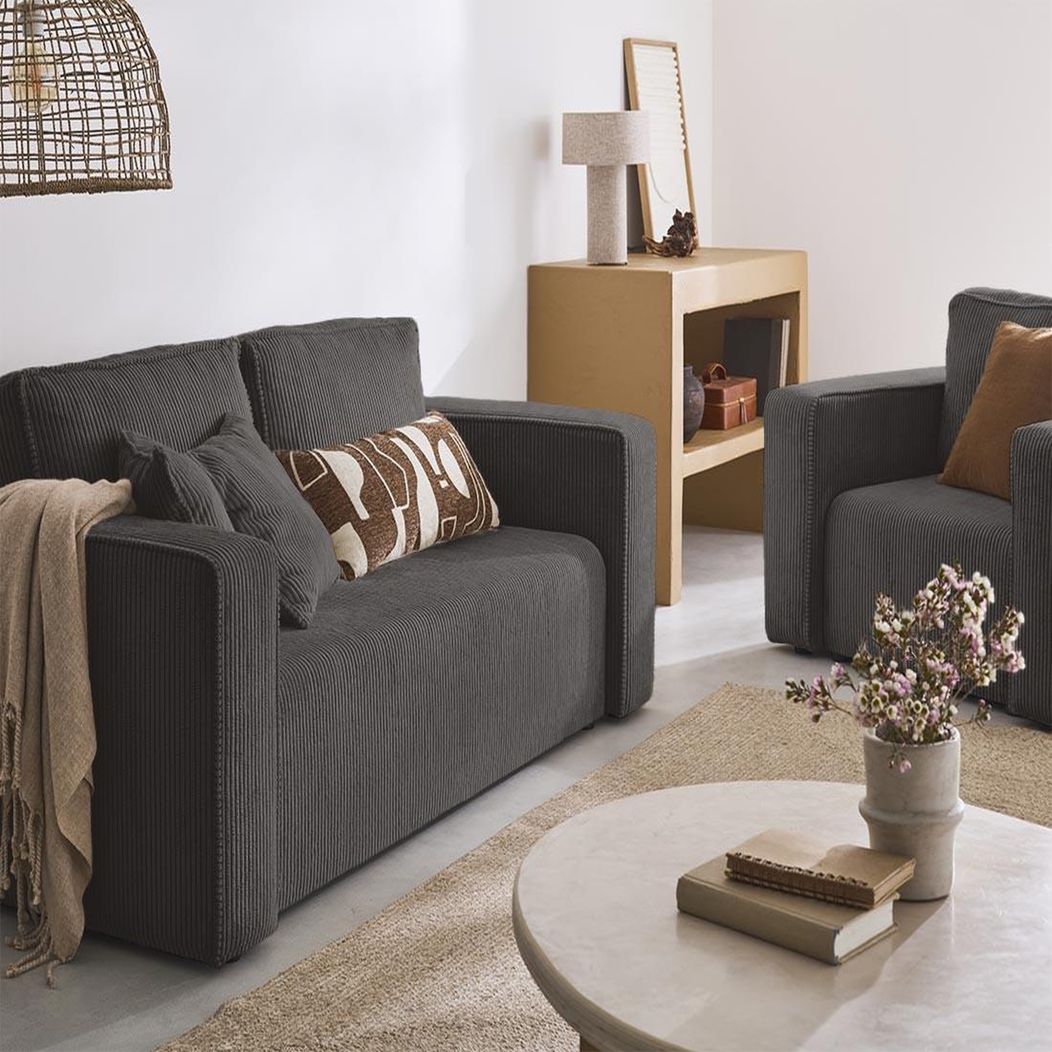 Voir la diapositive 2 : BEST MOBILIER Topaze - canapé droit 2 places - en velours côtelé