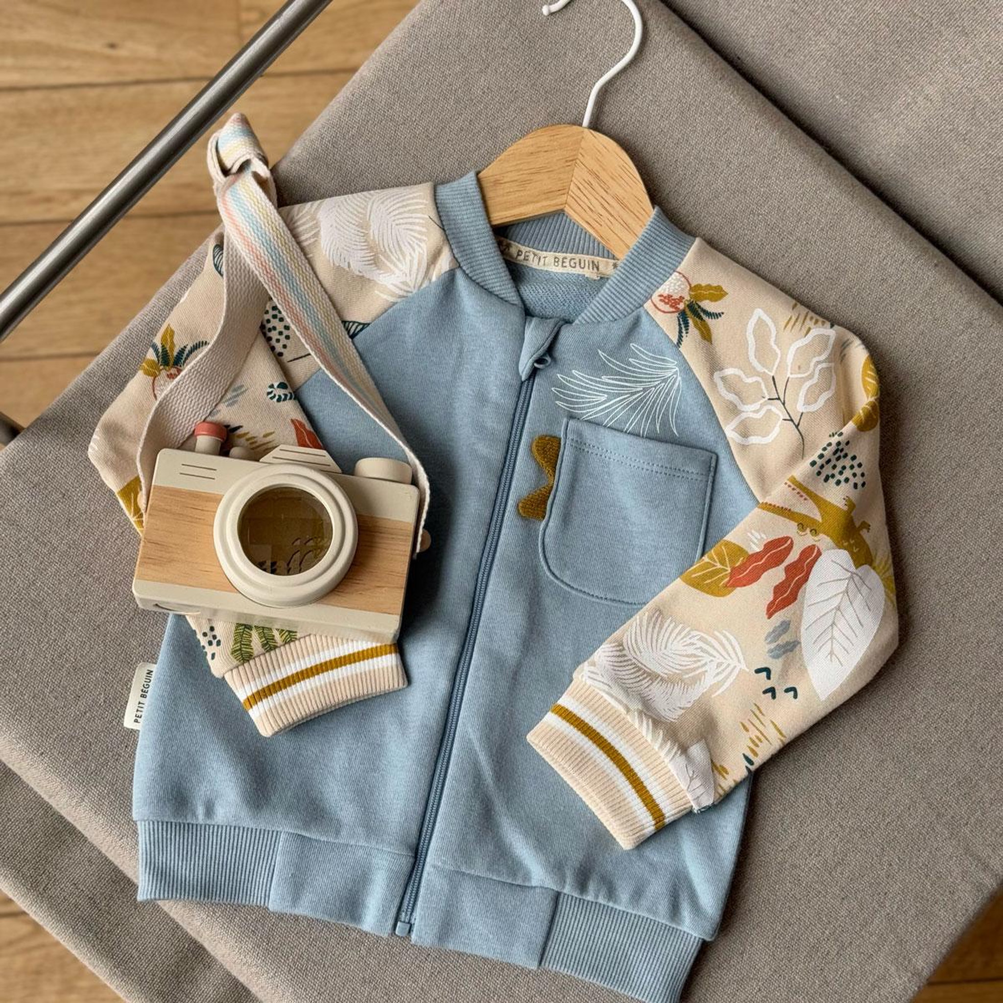 Voir la diapositive 4 : Petit Béguin Veste teddy enfant Costa